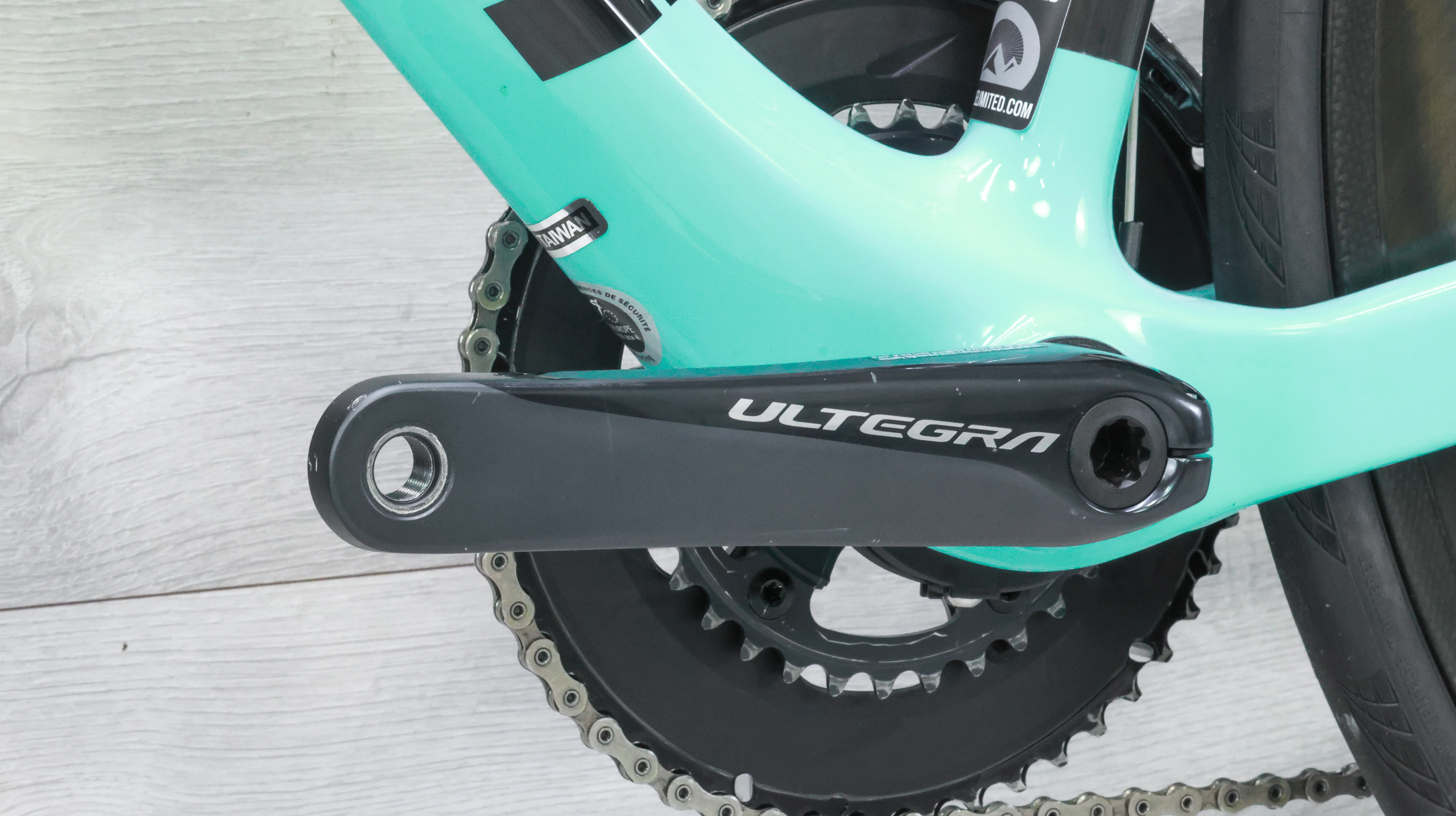 Bianchi Oltre XR3 Ultegra Disc Road Bike - 2020, 57cm - Image 7