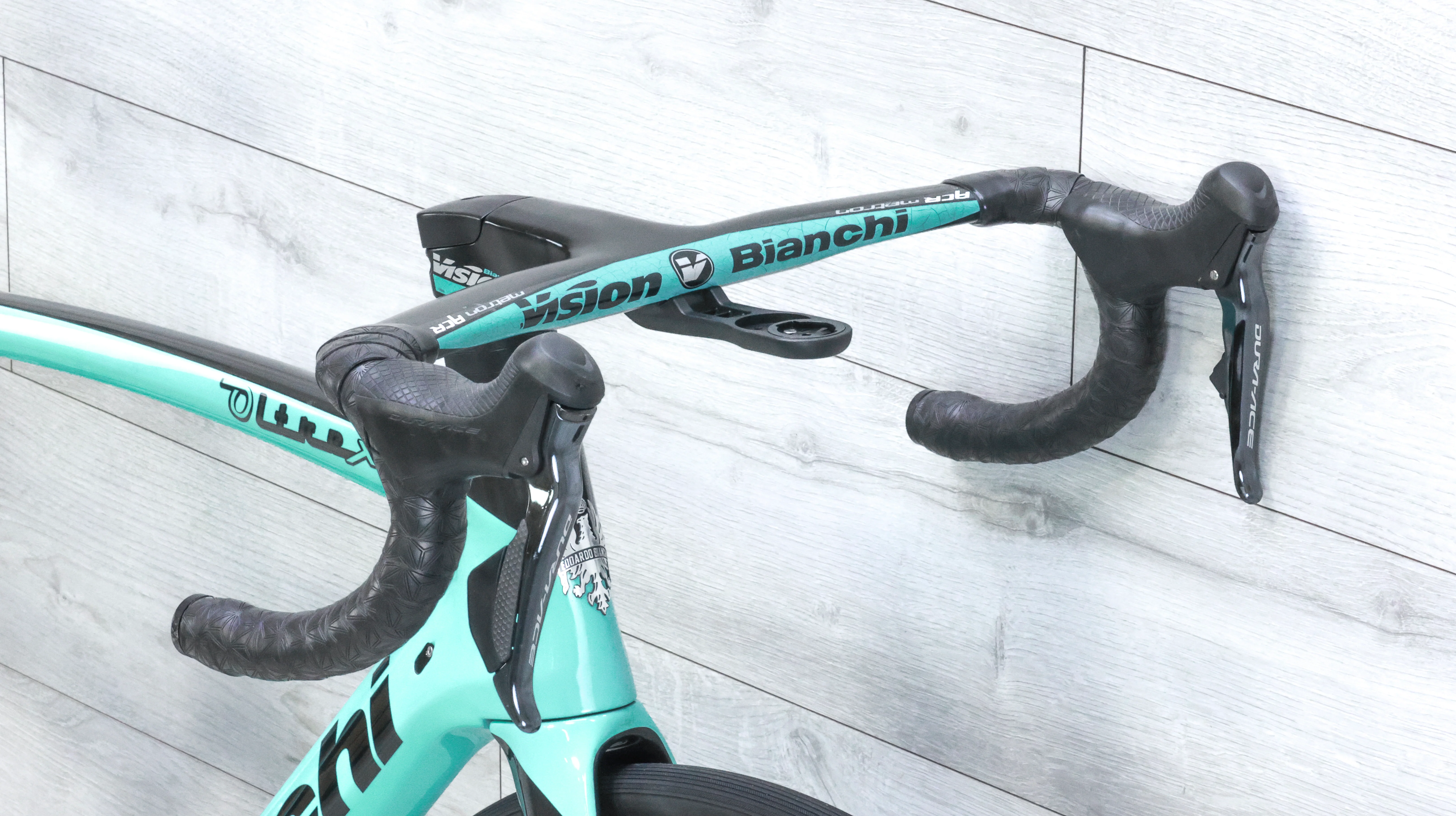 Bianchi Oltre XR4 Dura Ace Di2 Road Bike - 2021, 55cm - Image 10