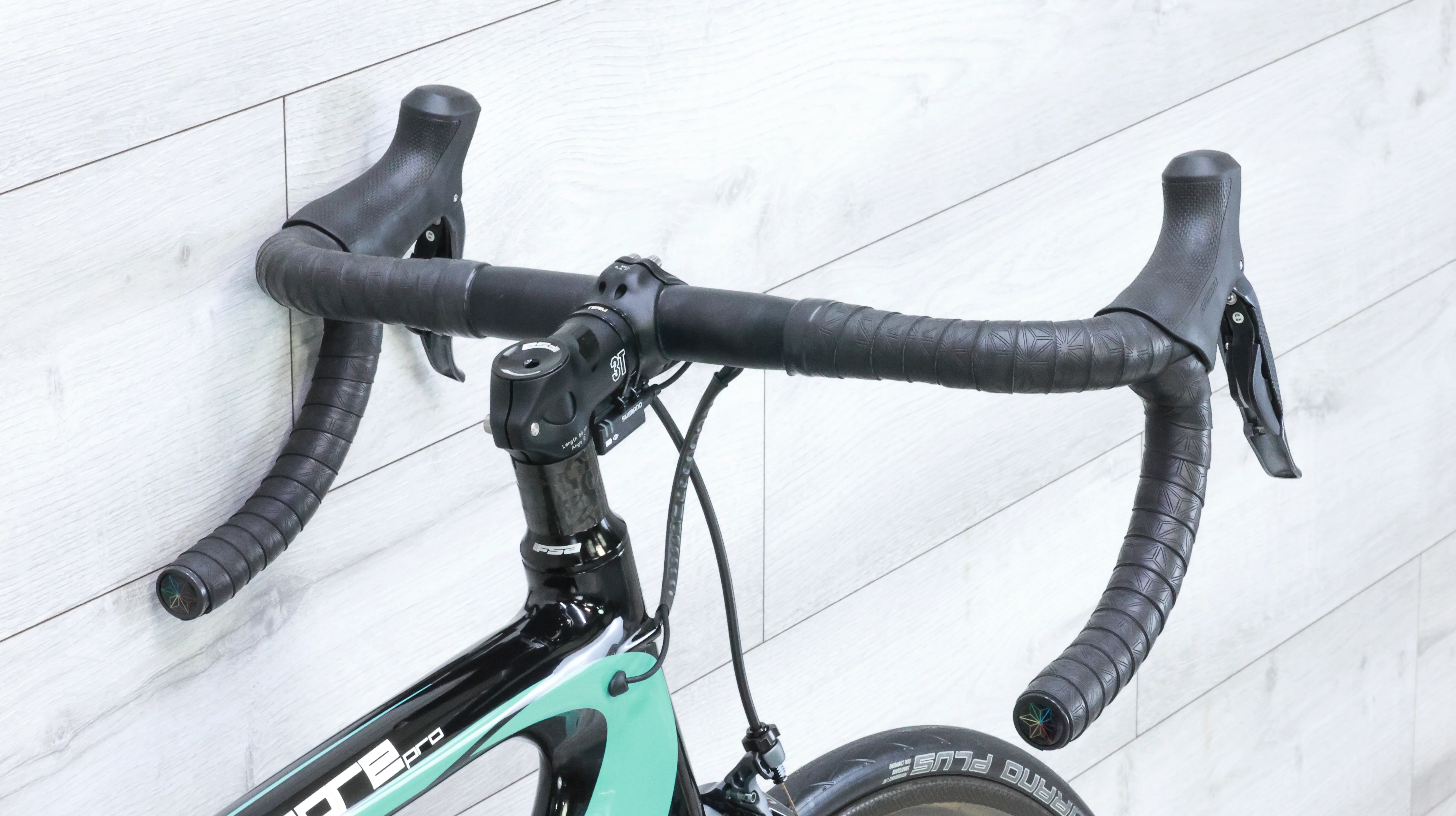Bianchi Sempre Pro Carbon Ultegra Di2 Road Bike - 2015, 57cm - Image 8