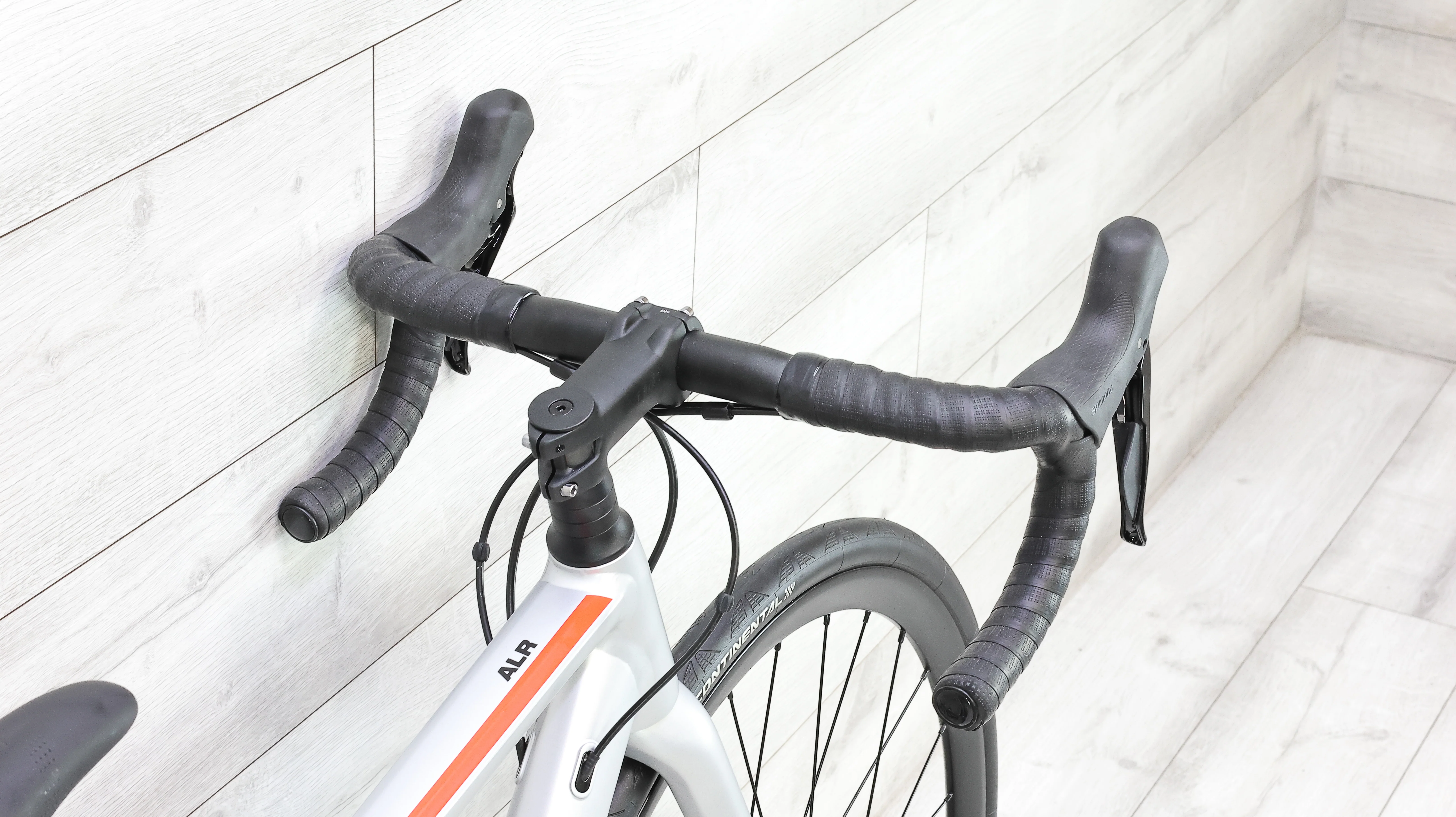 BMC Teammachine ALR Two Road Bike - 2022, 47cm - Image 8
