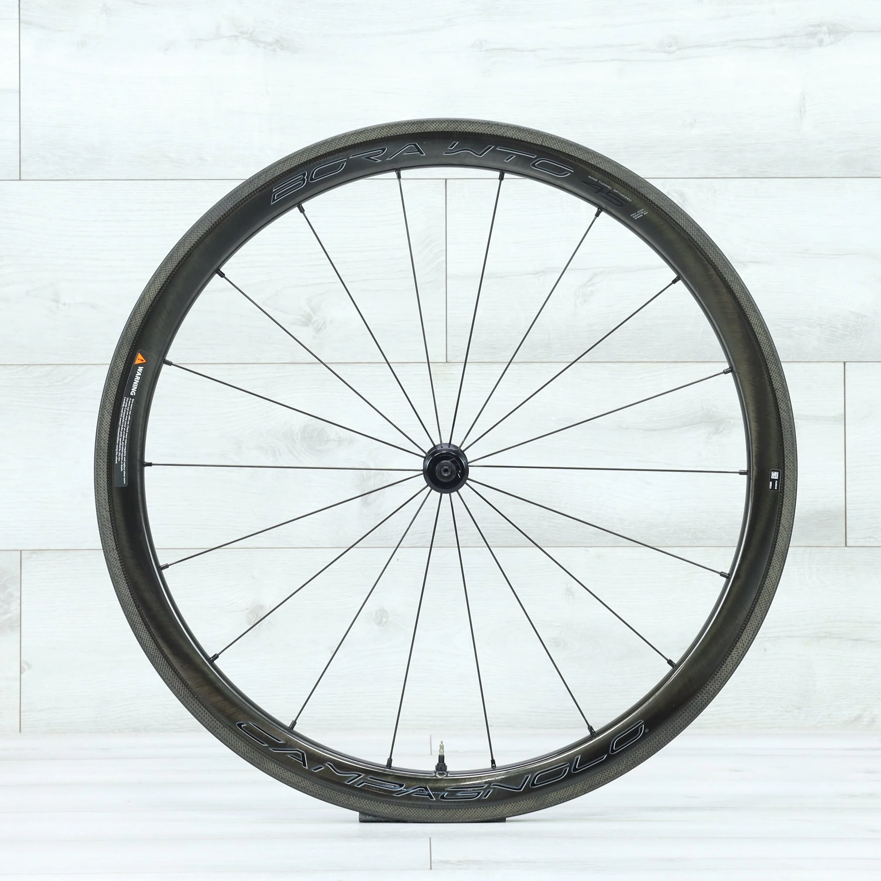Campagnolo Bora WTO 45 Carbon Tubeless Clincher Shimano HG Rim Road Bike Wheelset - Image 16