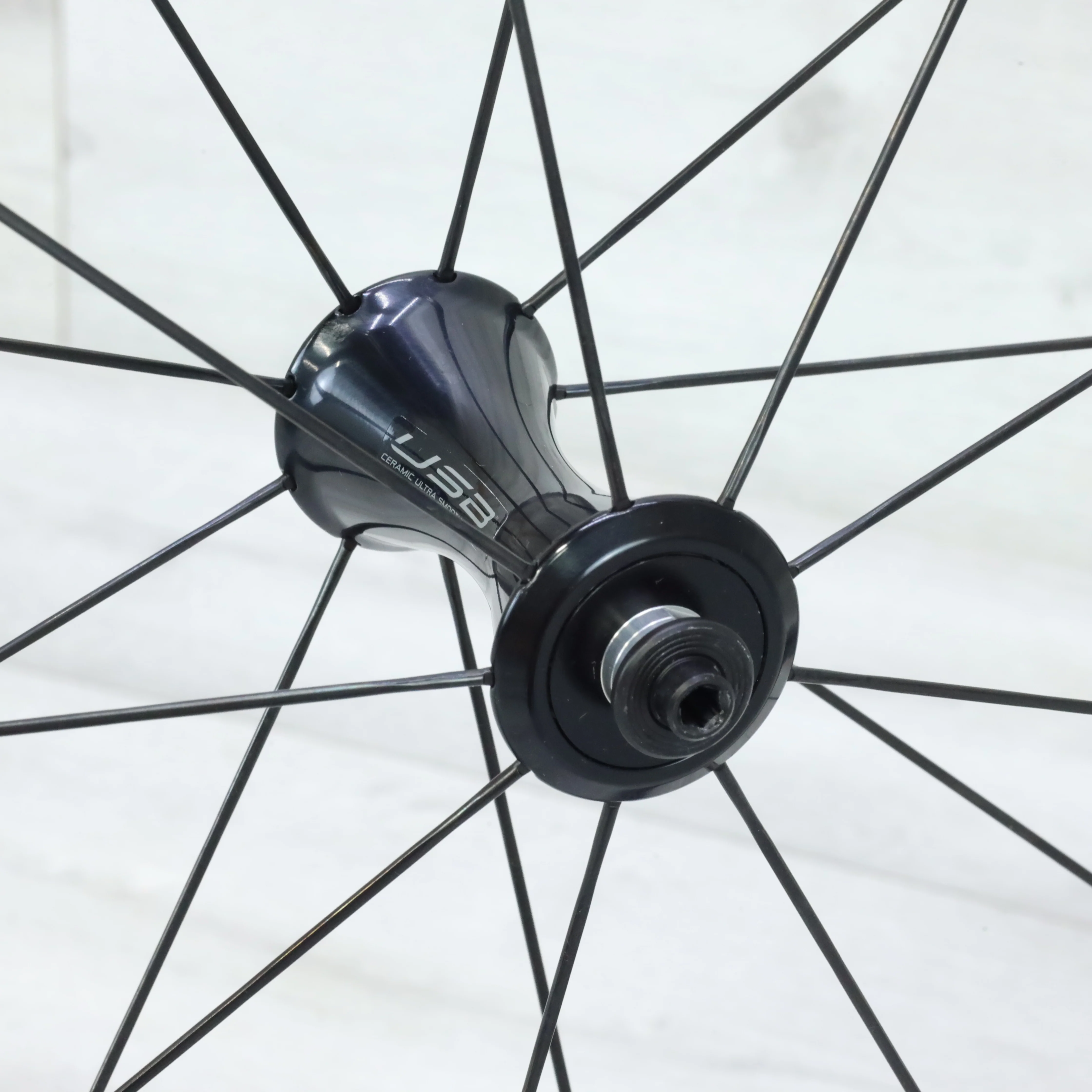 Campagnolo Bora WTO 45 Carbon Tubeless Clincher Shimano HG Rim Road Bike Wheelset - Image 20