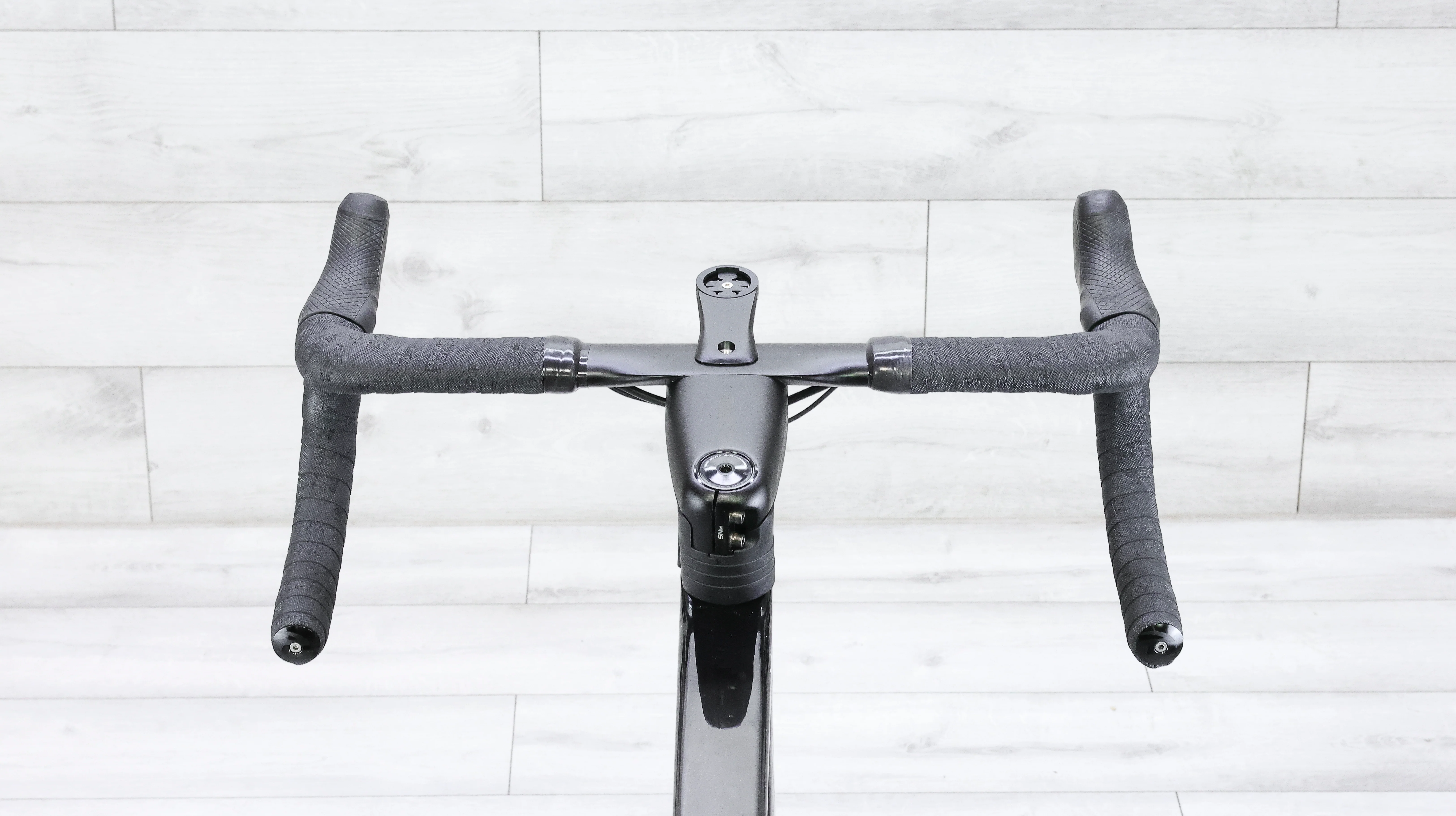 Cannondale SuperSix EVO Hi-MOD Disc Ultegra Di2 Road Bike - 2020, 62cm - Image 13