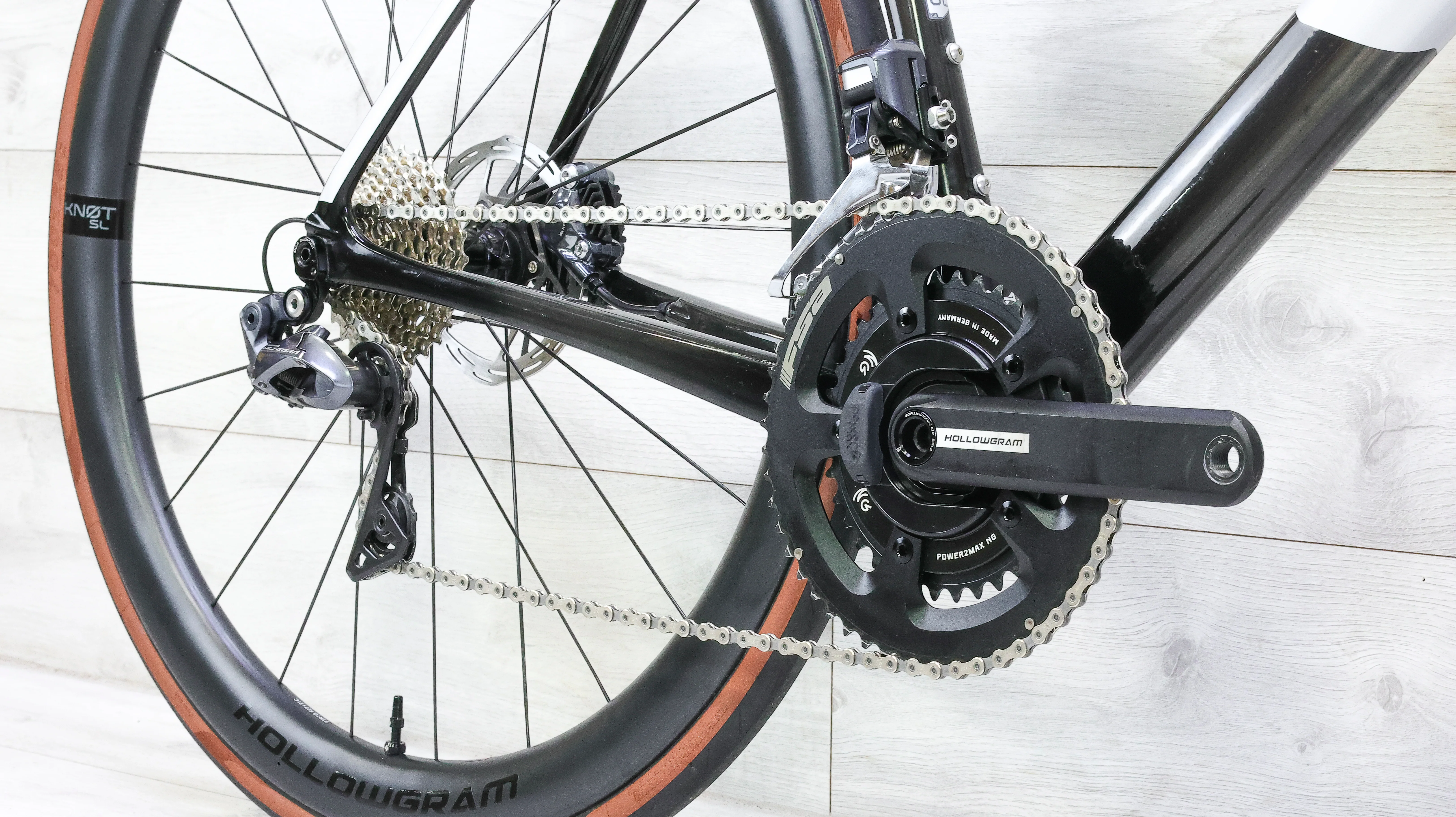 Cannondale SuperSix EVO Hi-MOD Disc Ultegra Di2 Road Bike - 2020, 62cm - Image 6