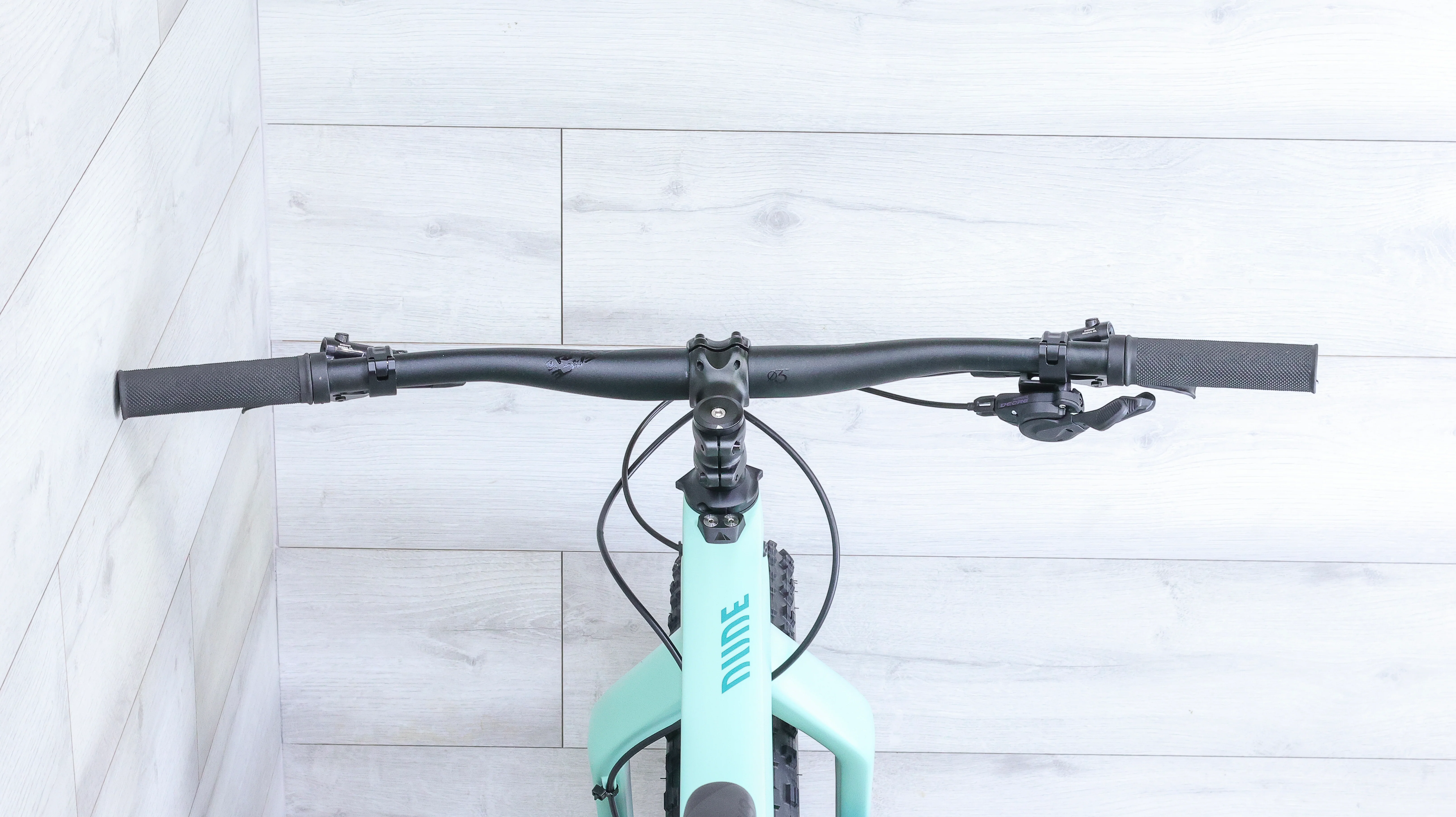 Canyon Dude CF 8 Fat Bike - 2024, Medium - Image 11