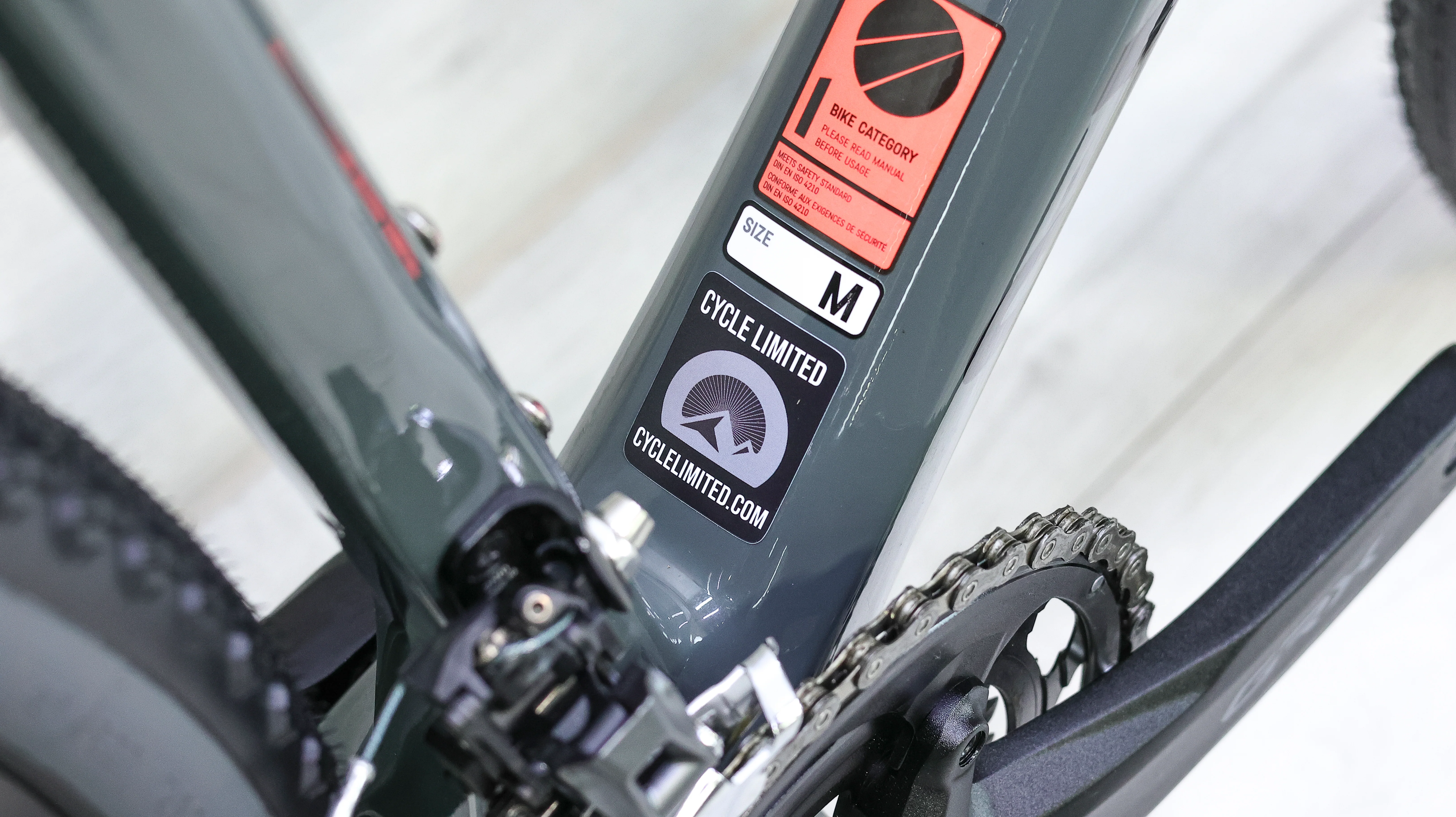 Canyon Grail CF SL 7 Gravel Bike - 2023, Medium - Image 3