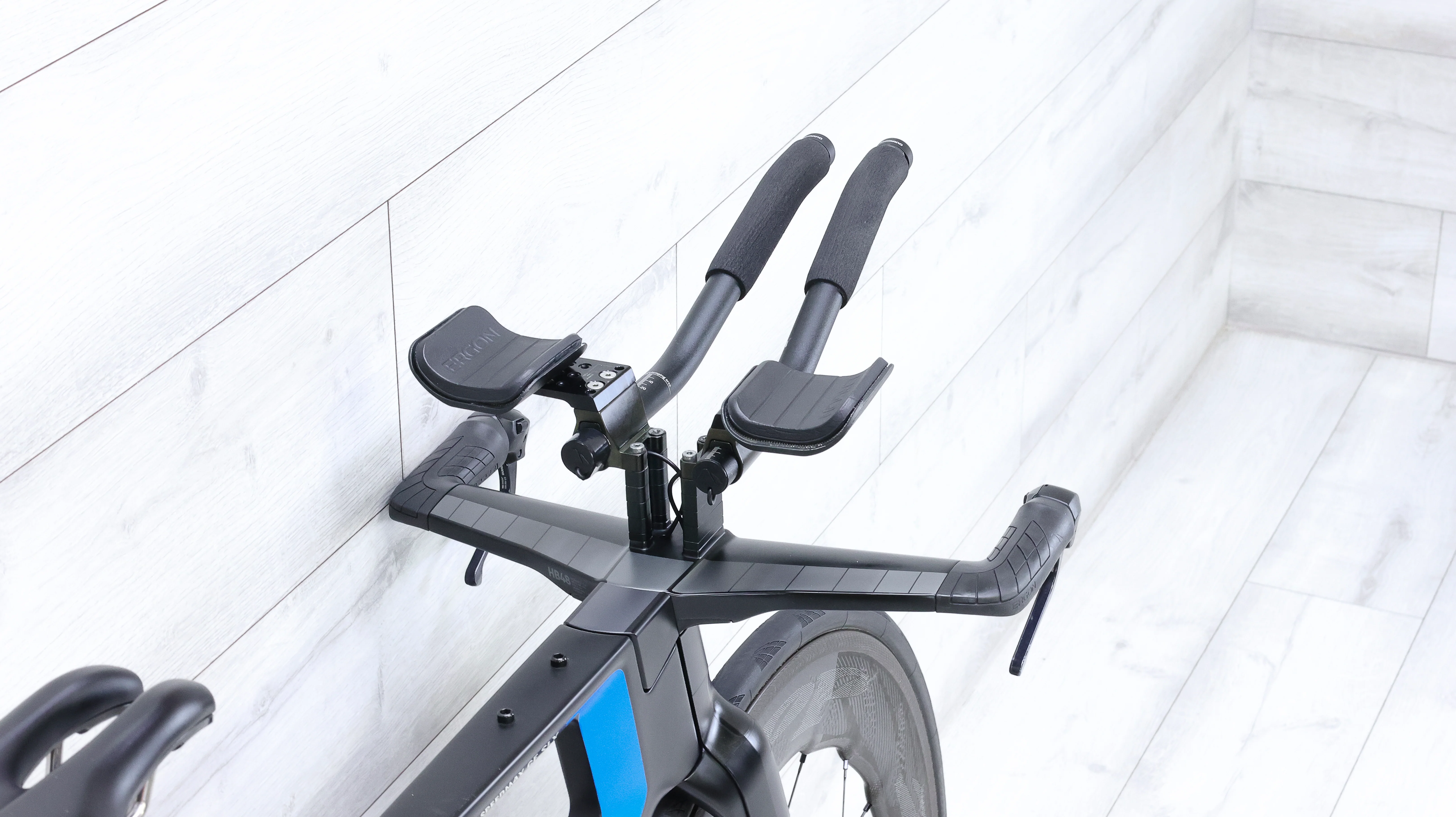 Canyon Speedmax CF SLX 9.0 LTD Triathlon Bike - 2020, Medium - Image 8