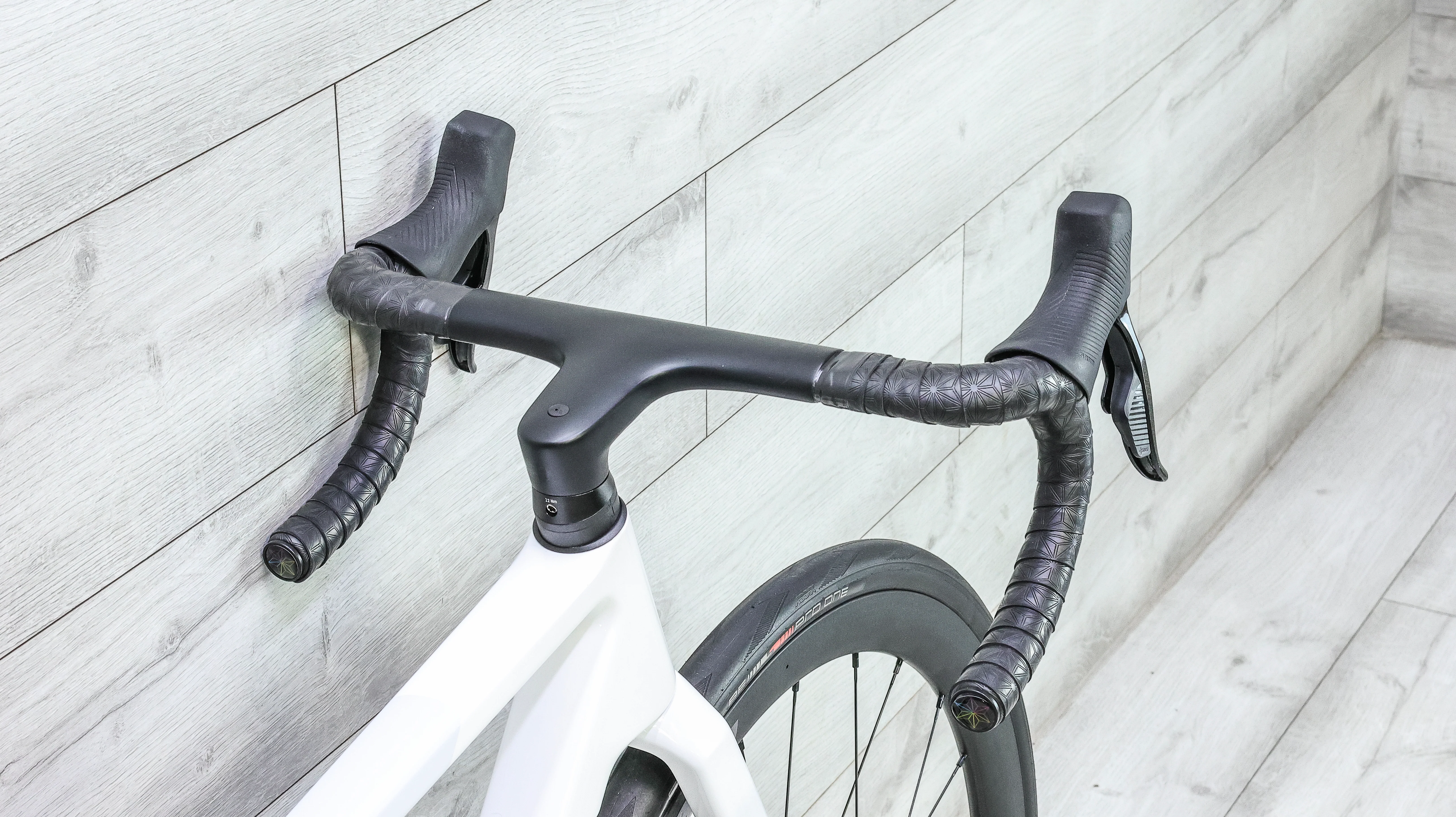 Canyon Ultimate CF SLX 8 Force AXS Road Bike - 2025, Small - Image 8