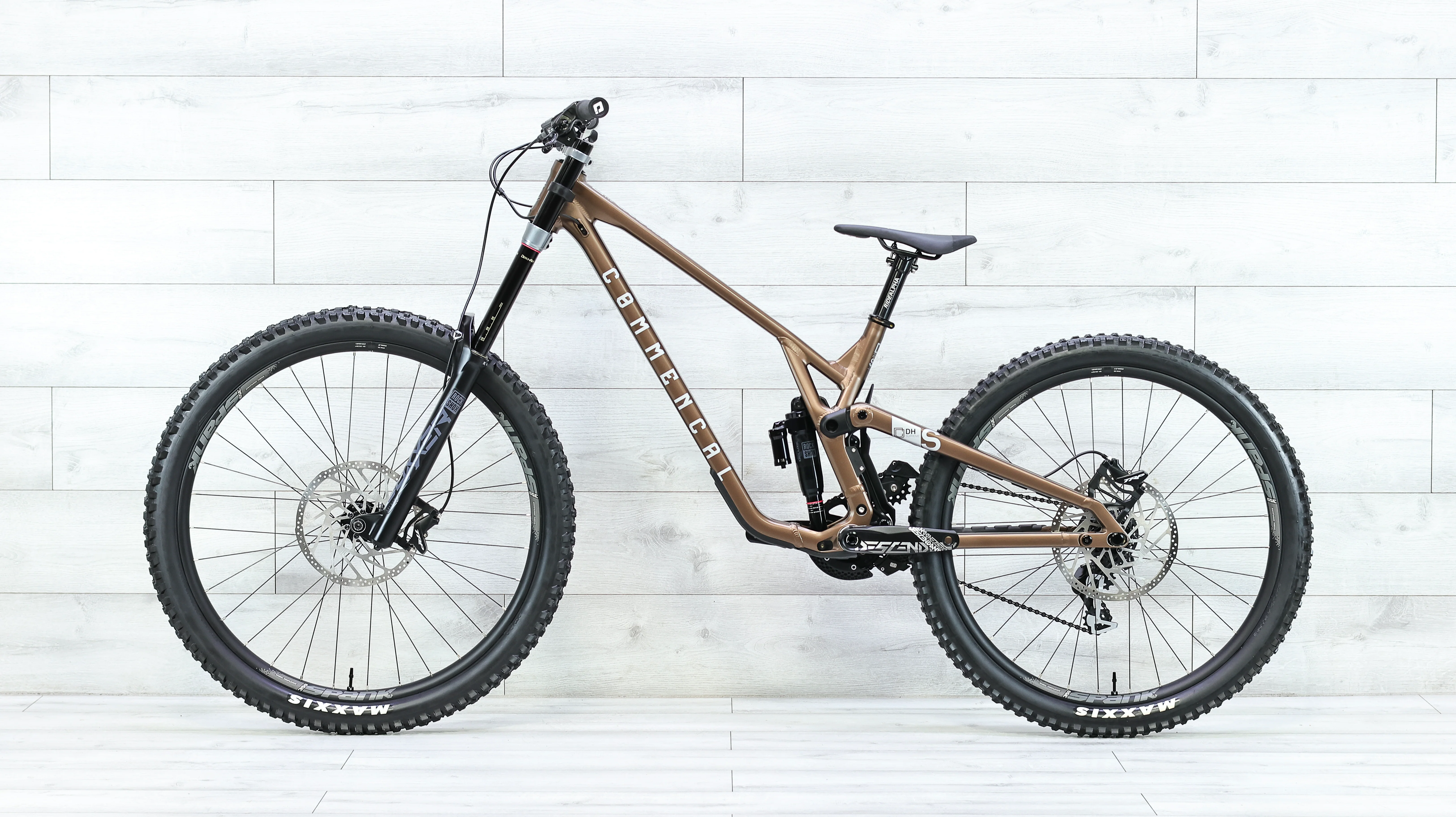Commencal SUPREME DH V5 RIDE Downhill Bike - 2023, Large - Image 2