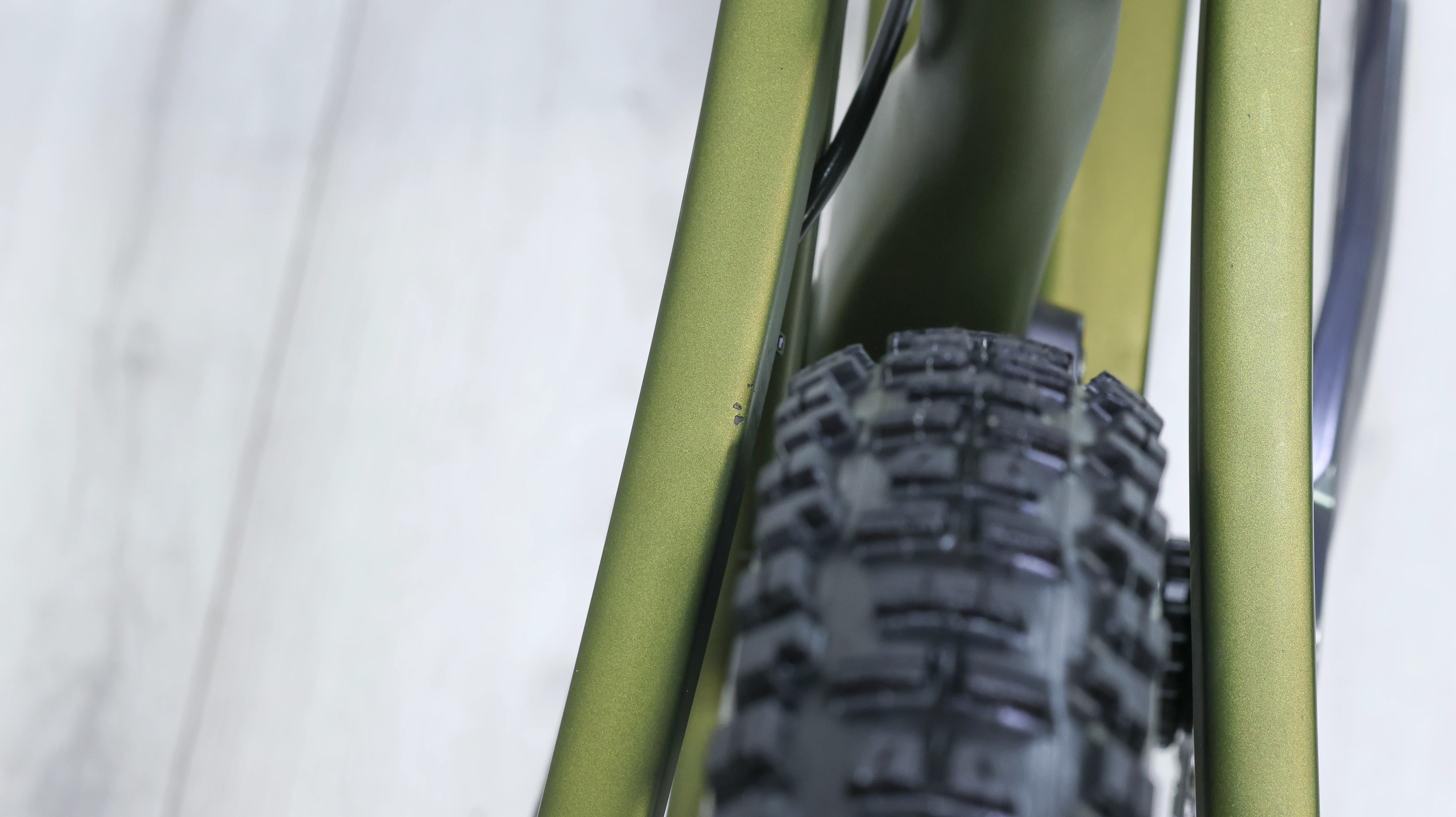 Diamondback Release 4C Mountain Bike - 2020, Medium - Image 17