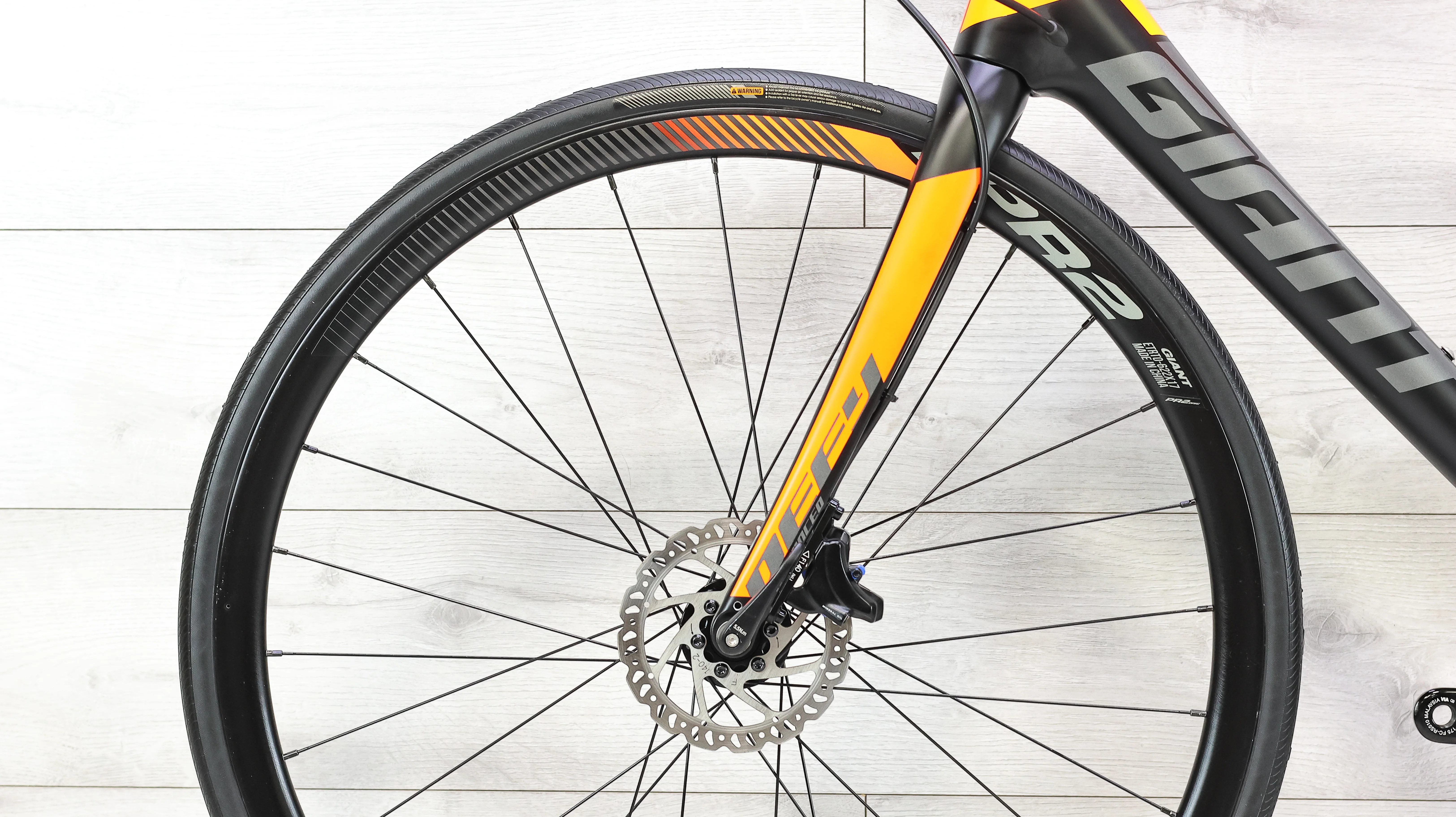 Giant Defy Advanced 2 Road Bike - 2018, Large - Image 14