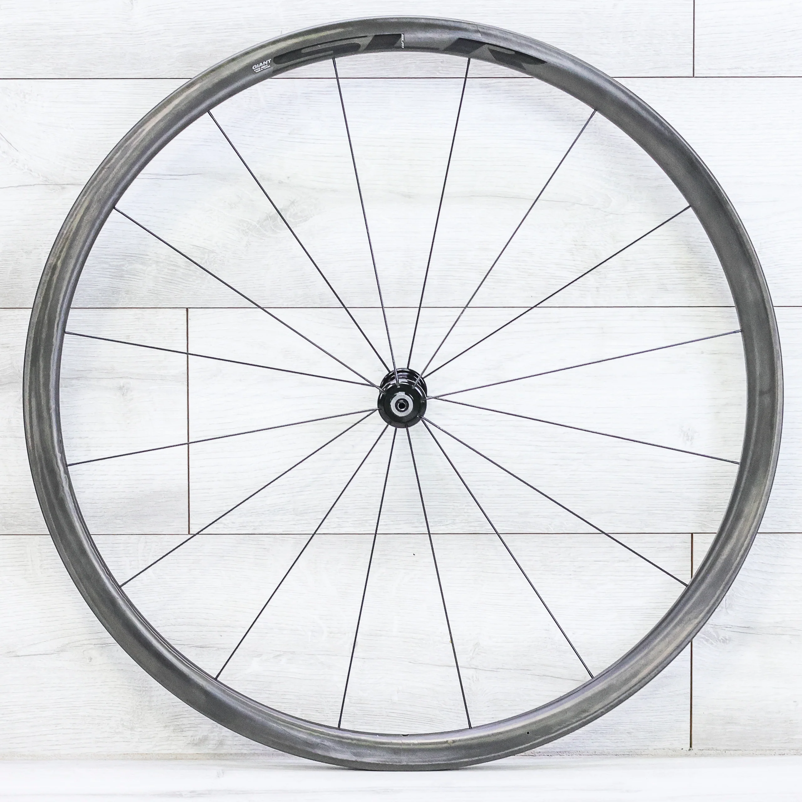 Giant SLR 1 Carbon Fiber Rim Brake Wheelset - 700c, Rim Brake, HG 11-Speed - Image 7