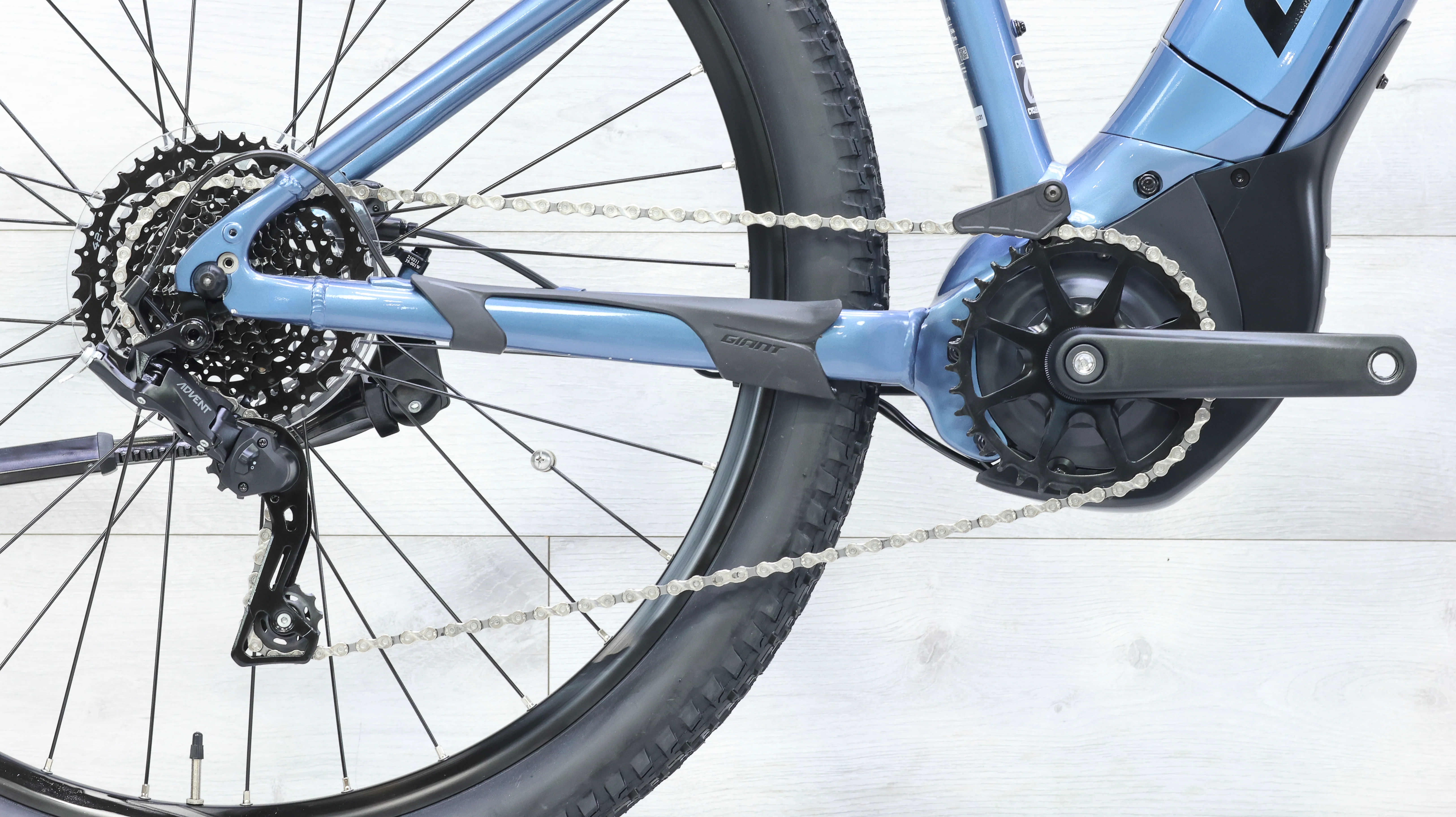 Giant Talon E+ 3 29er Mountain E-Bike - 2022, Medium - Image 6