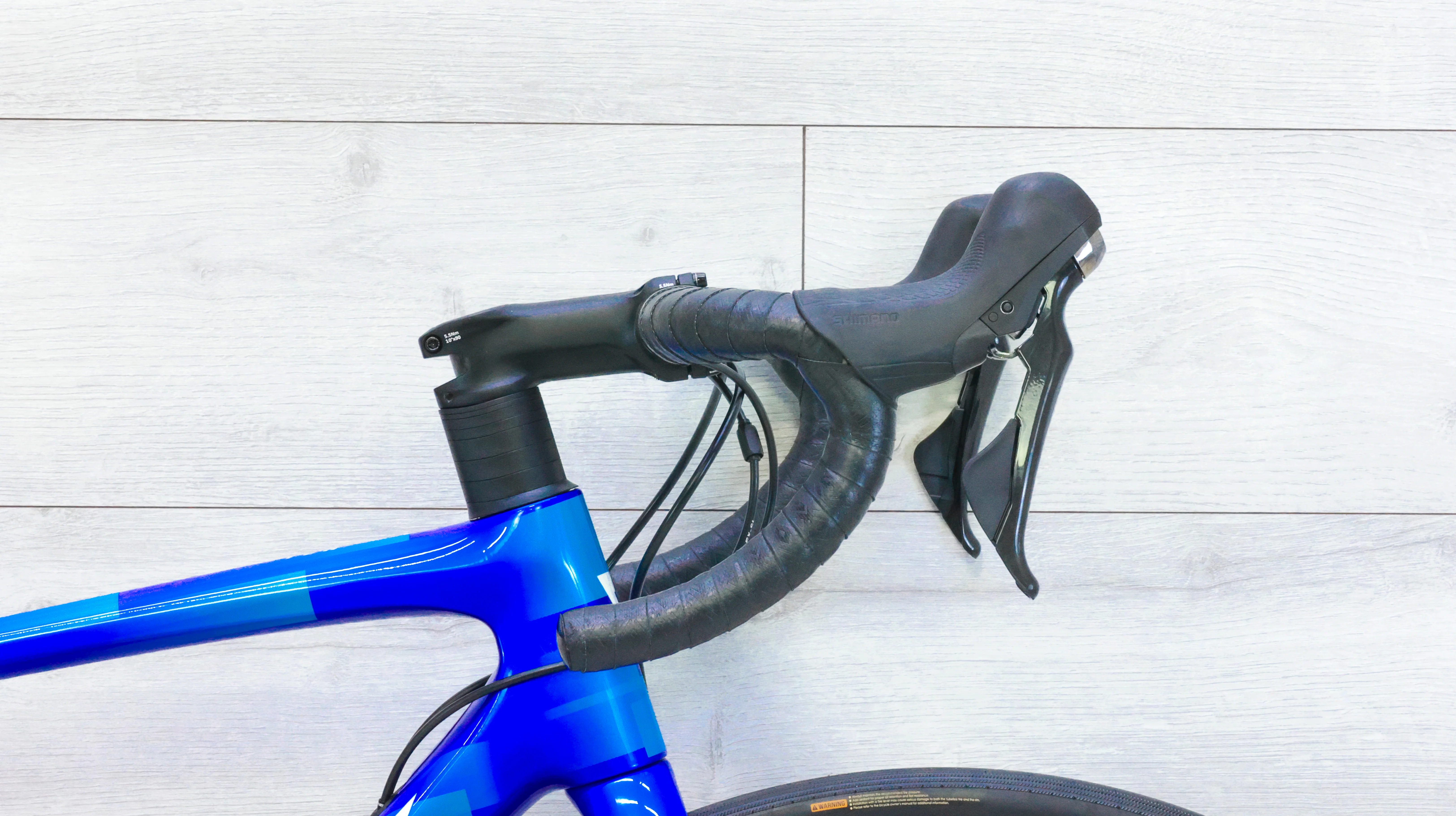 Giant TCR Advanced Pro Disc Road Bike - 2024, Small - Image 9