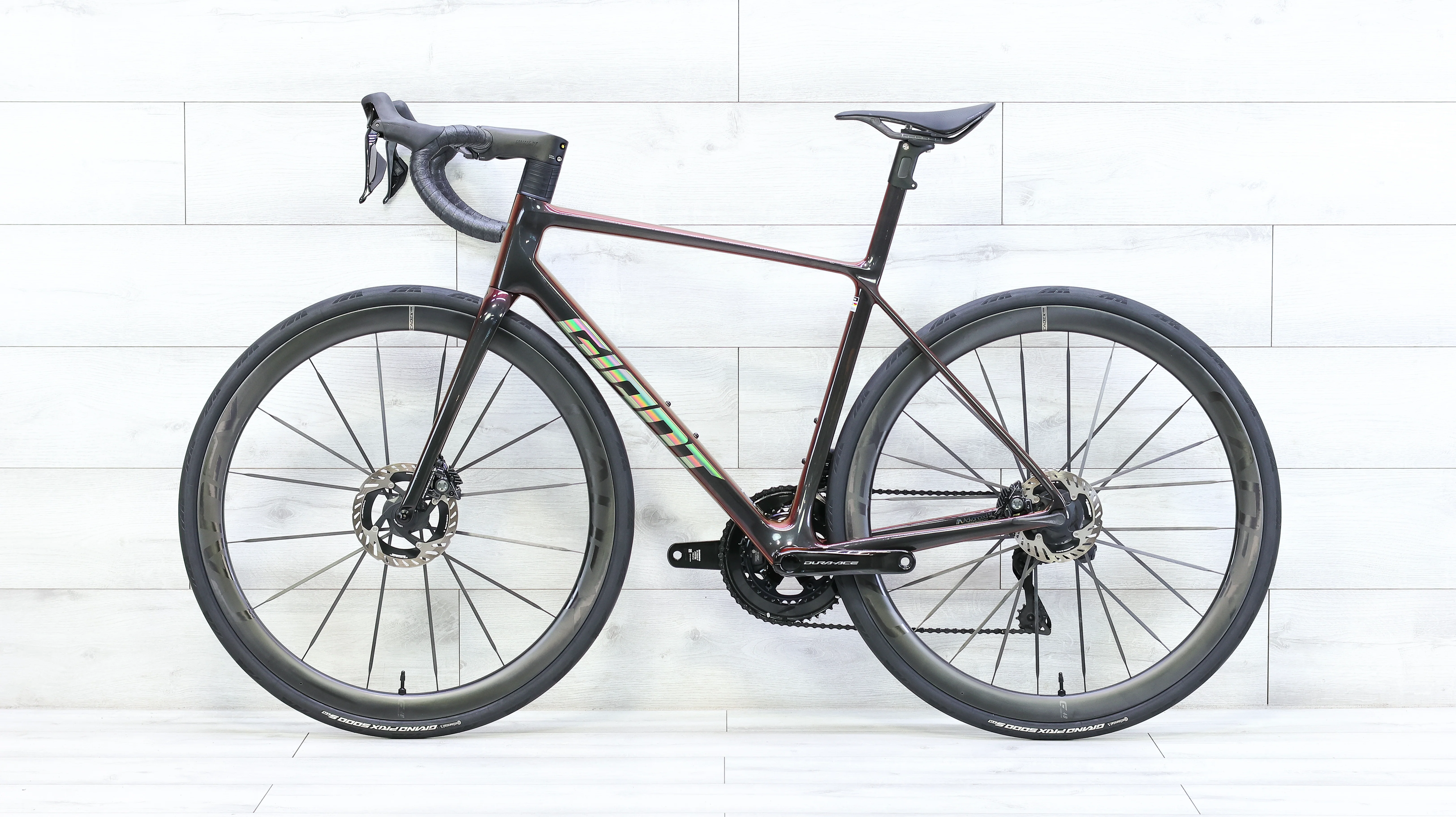Giant TCR Advanced SL 0 Dura-Ace Di2 Road Bike - 2025, Medium - Image 2