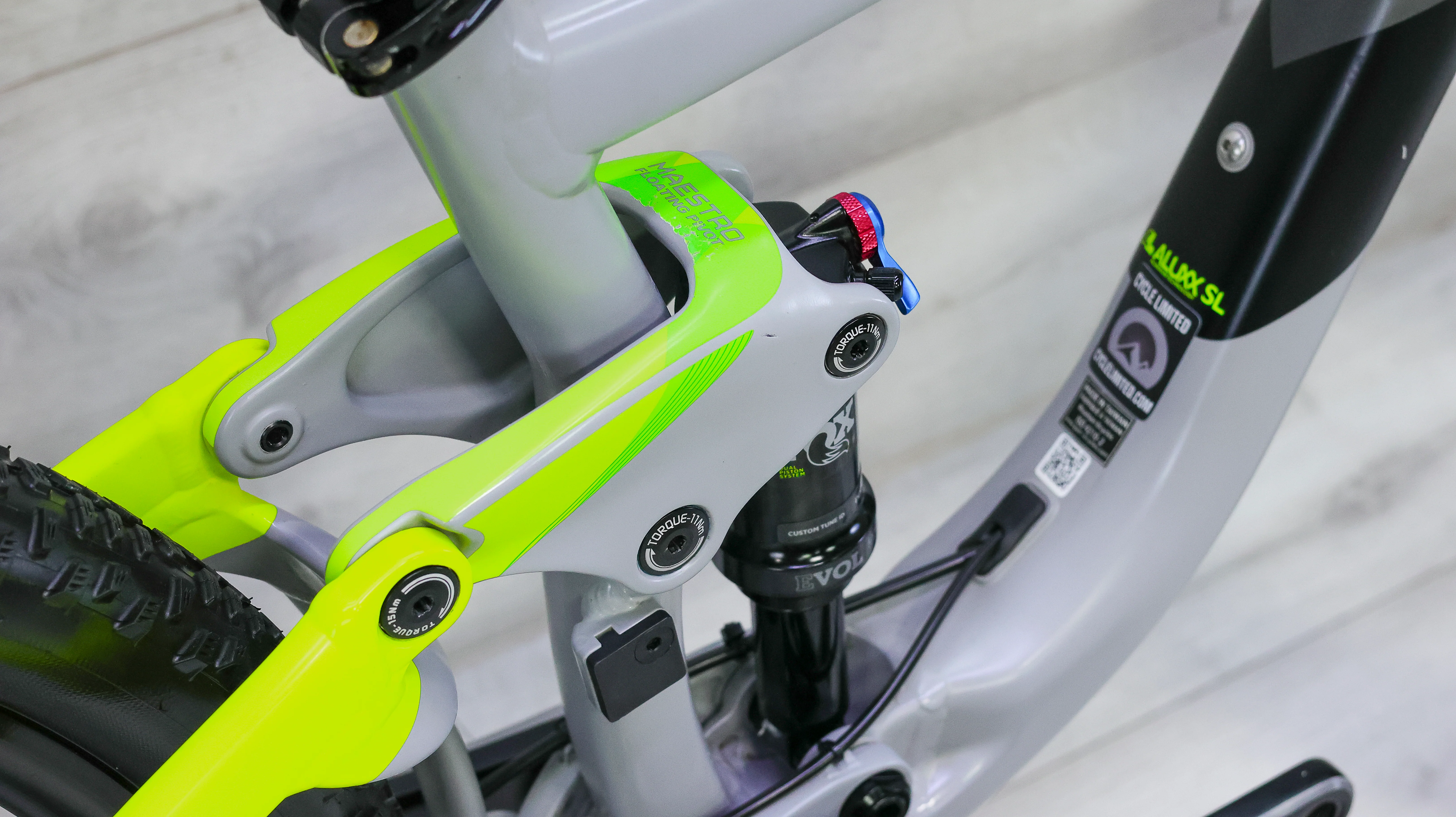 Giant Trance 2 Mountain Bike - 2018, Small - Image 16