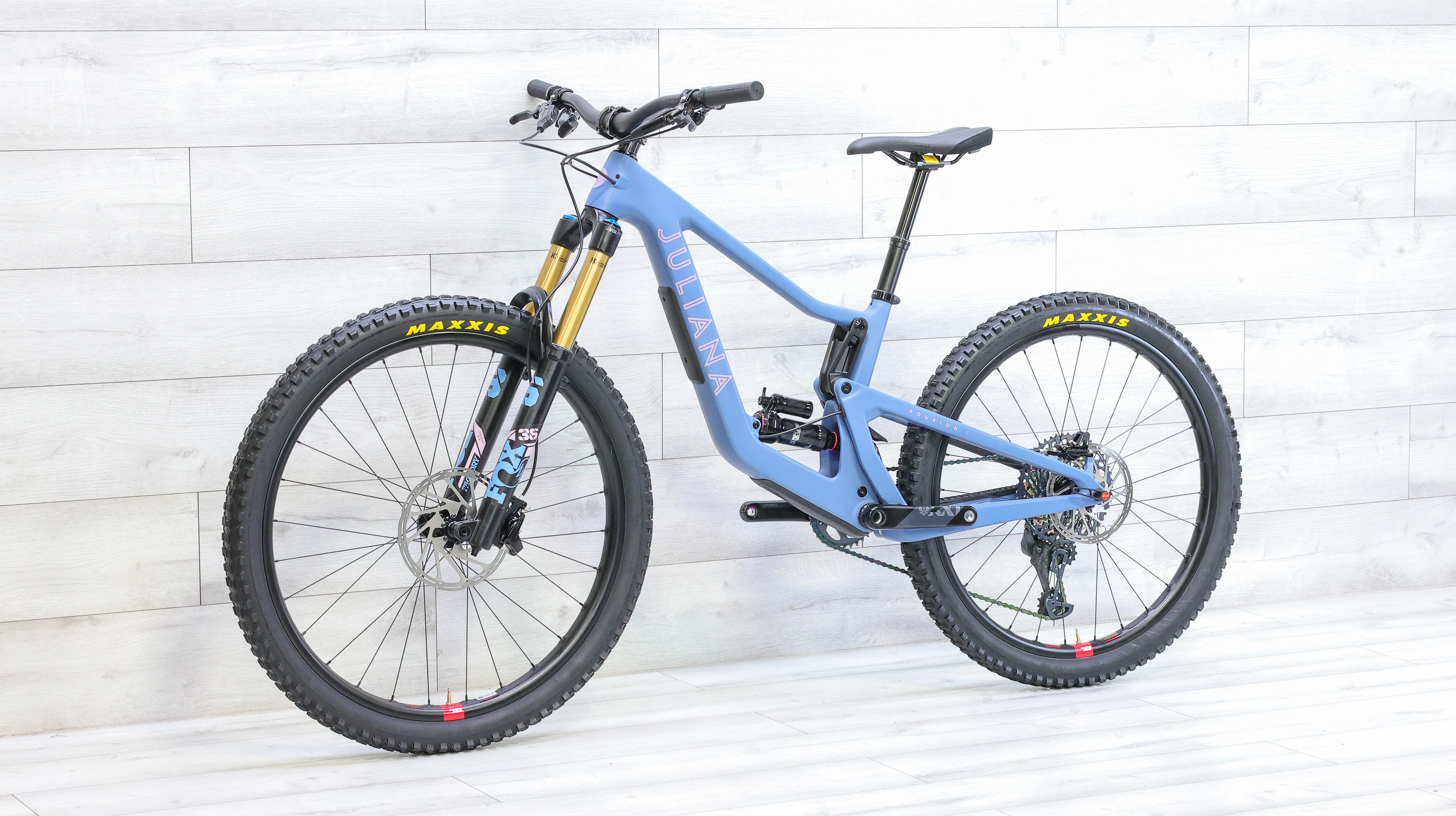 Juliana Roubion XX1 AXS Carbon C Mountain Bike - 2022, Small - Image 4