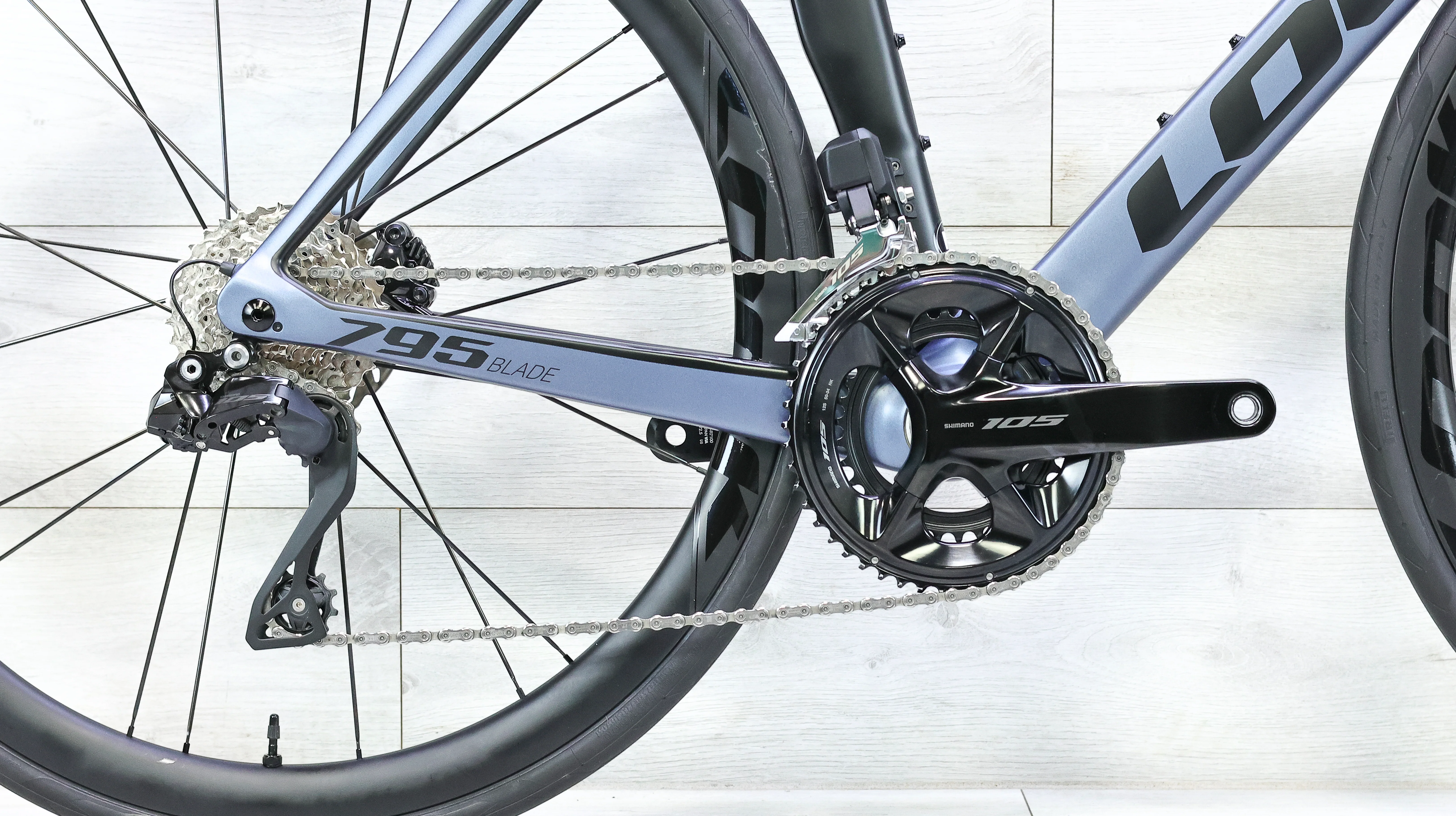 Look 795 Blade Disc Road Bike - 2025, Medium - Image 5