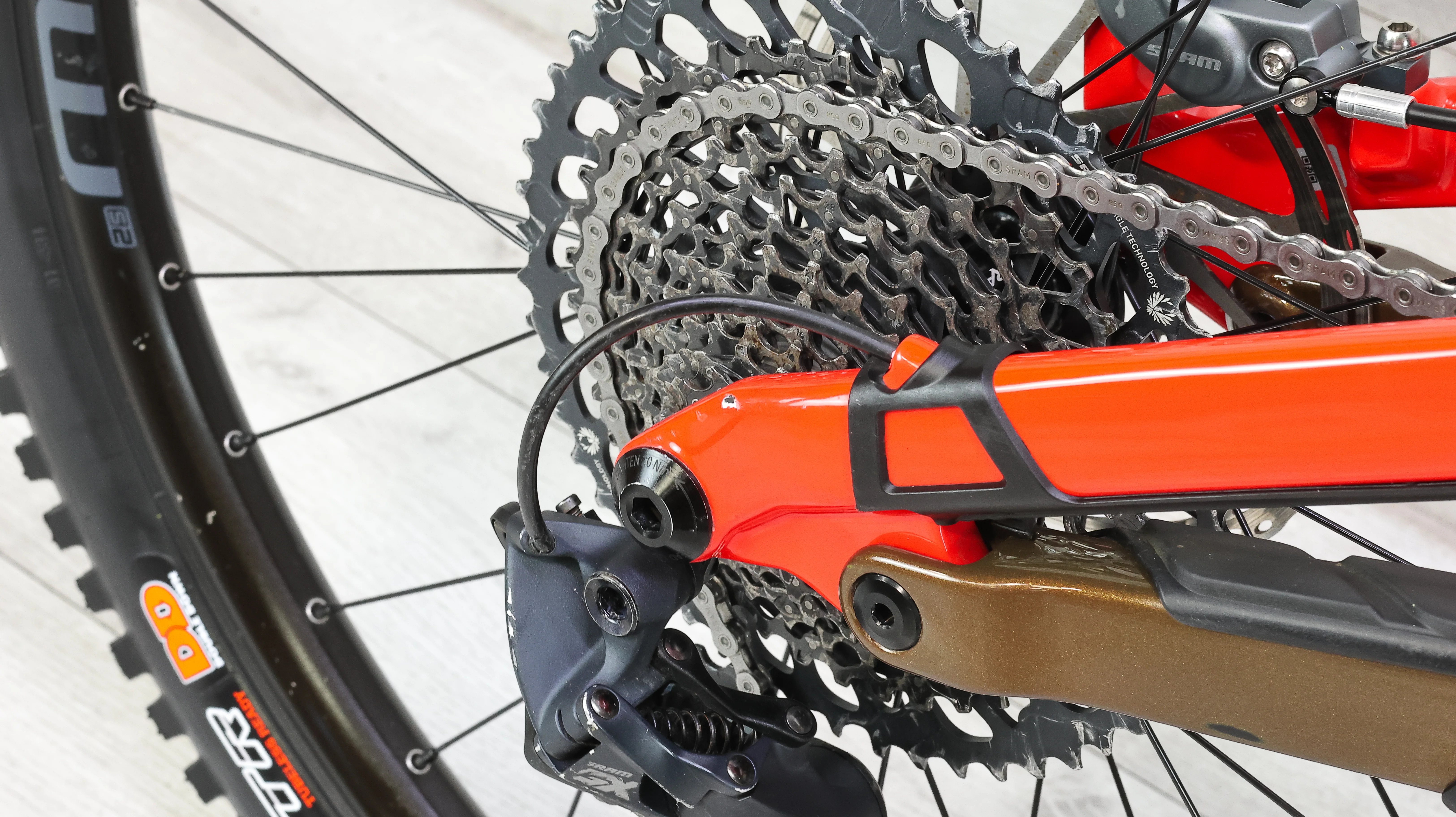 Norco Sight C2 MX Mountain Bike - 2024, Large (4) - Image 21