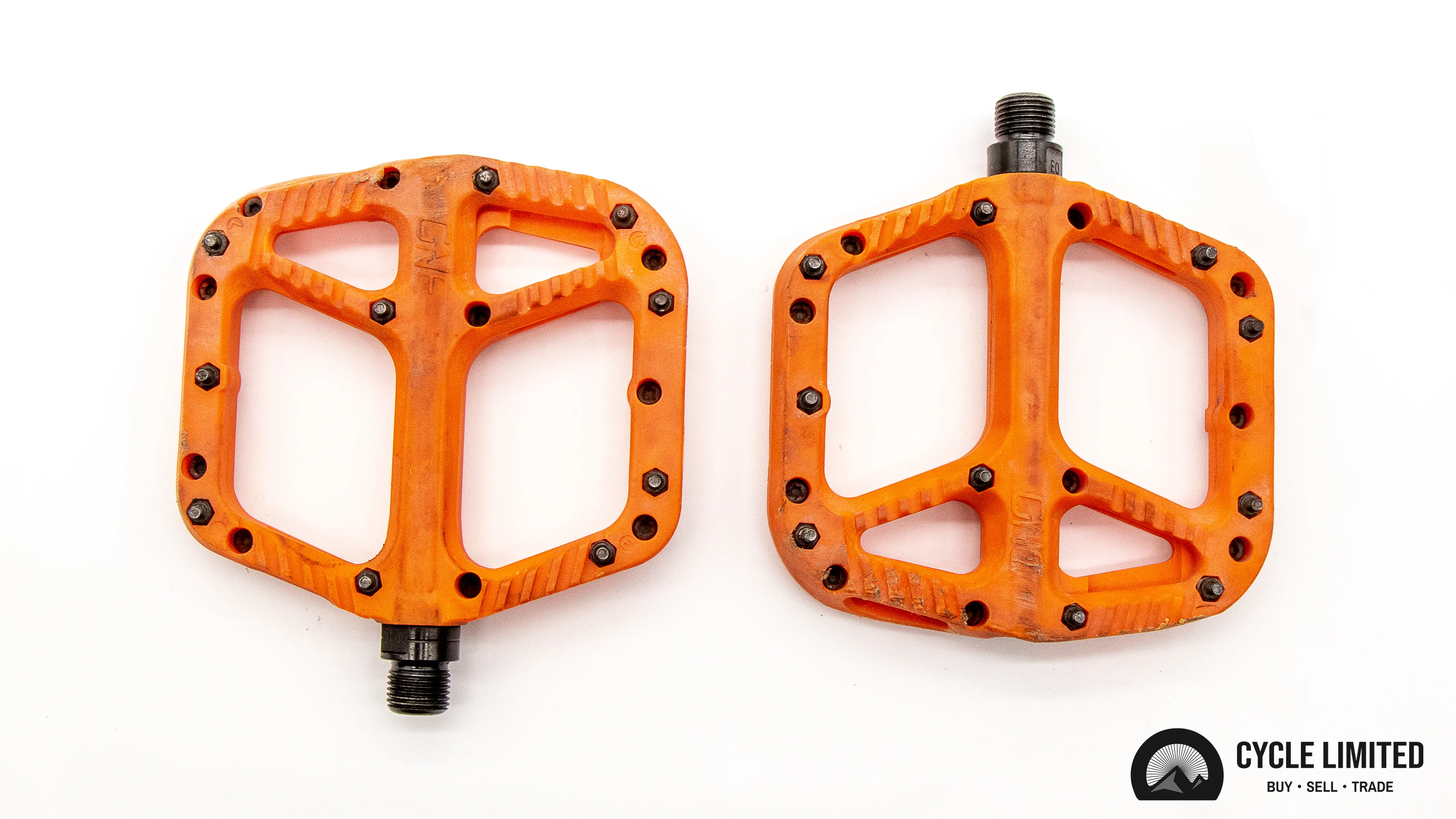 OneUp Composite Pedals Orange 366g - Image 4