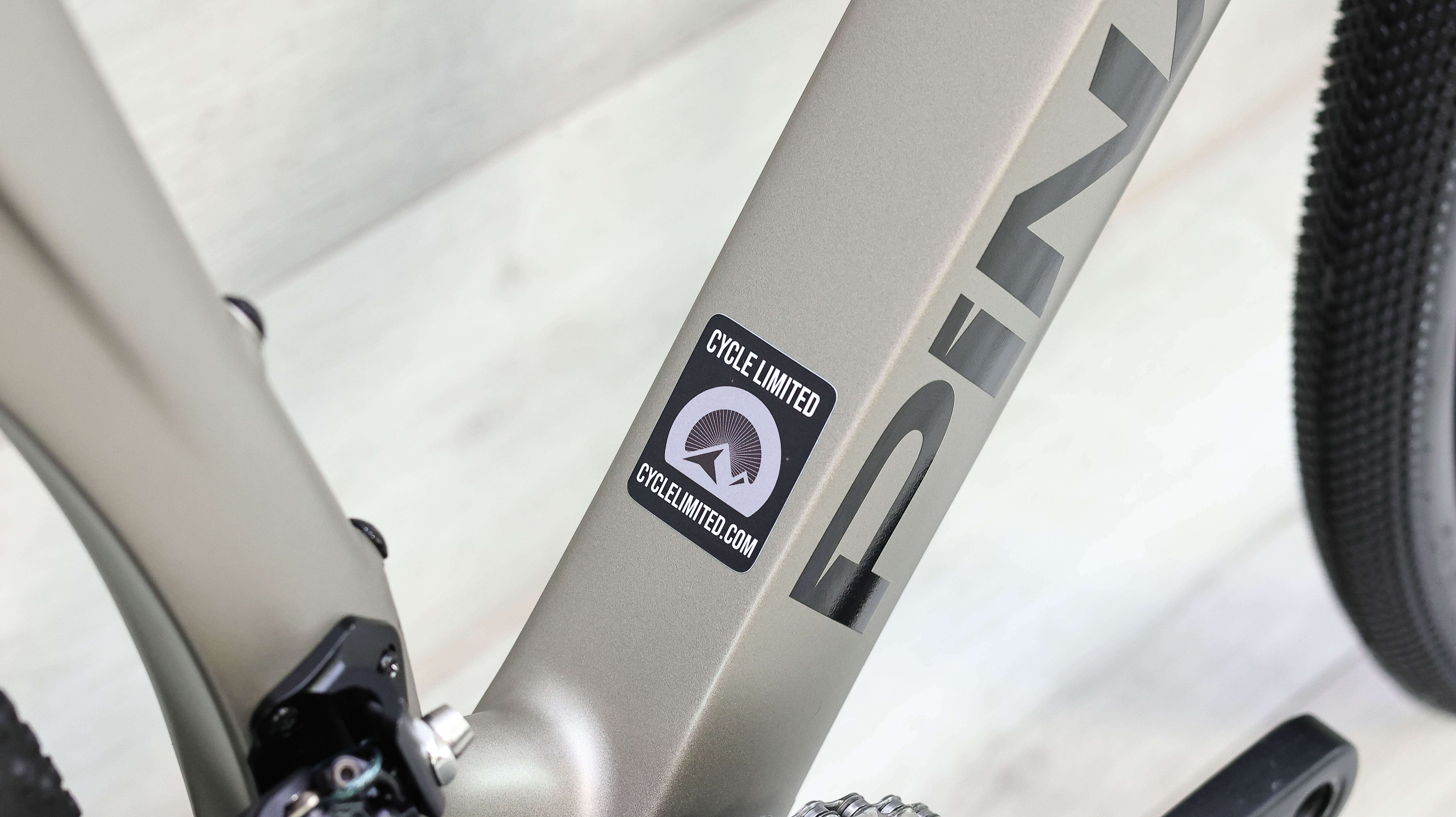Pinarello Grevil F5 Shimano GRX ENVE Gravel Bike - 2025, 50cm - Image 3