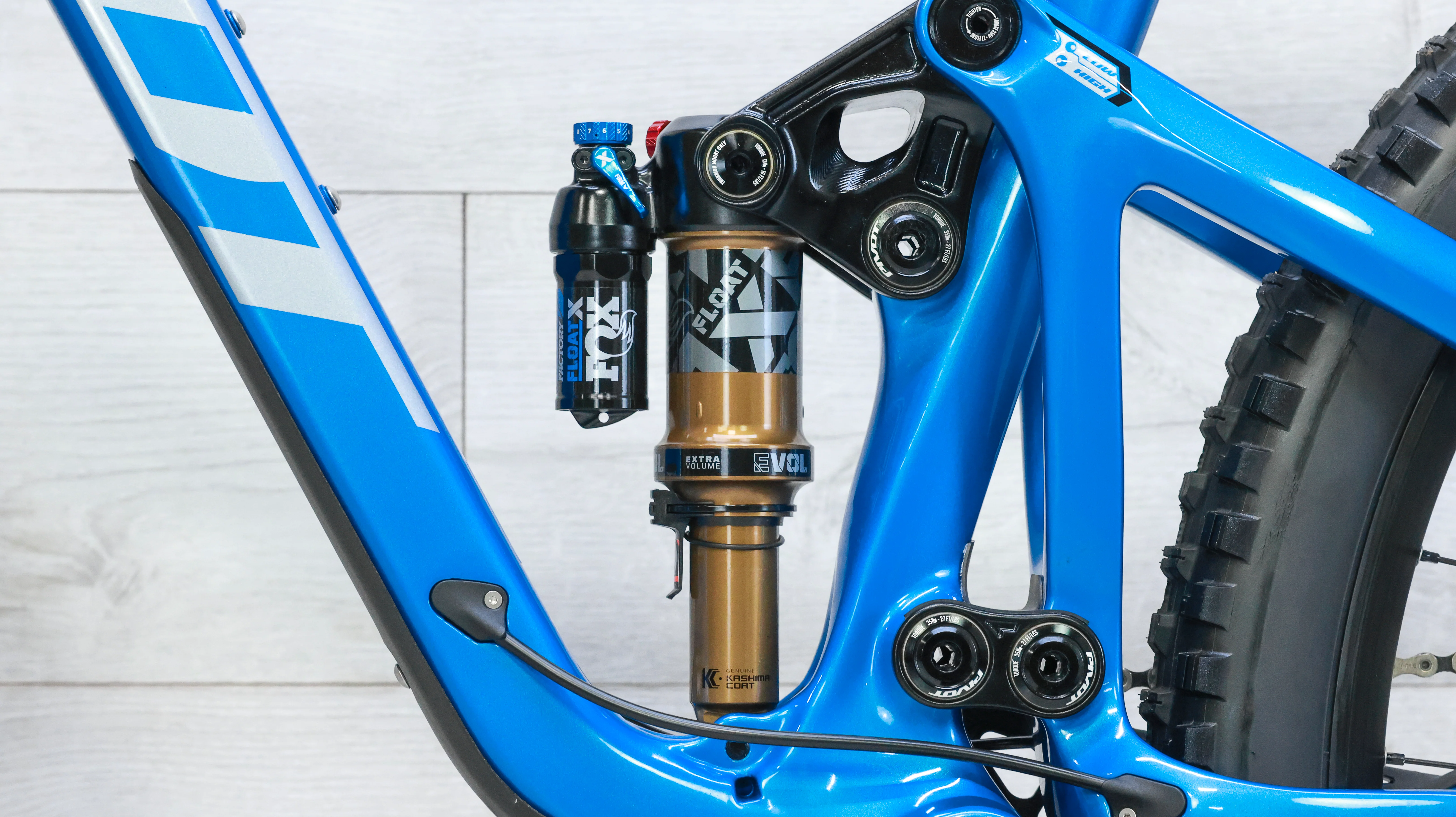 Pivot Switchblade Ride GX/X01 Mountain Bike - 2024, Medium - Image 11