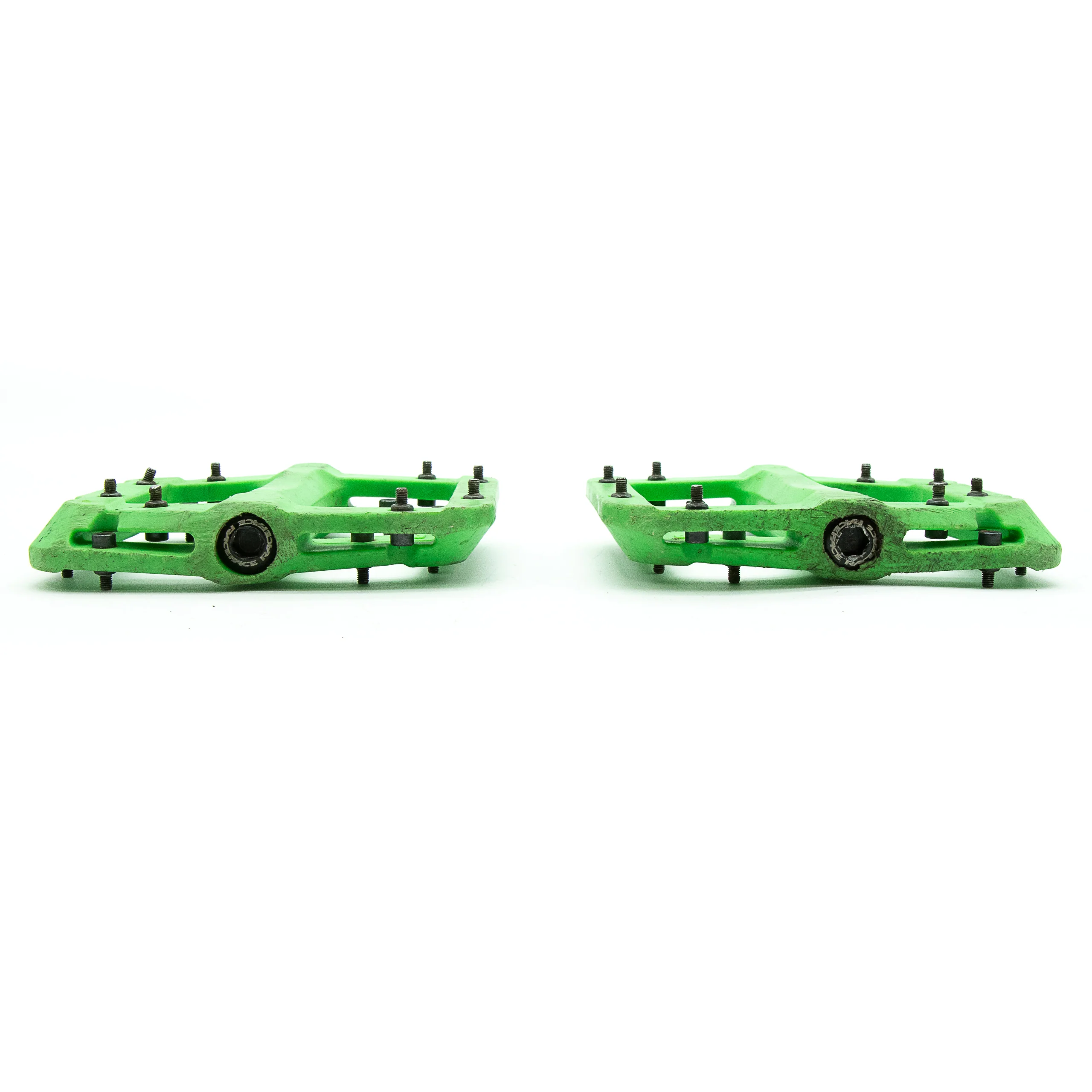 Race Face Chester Flat MTB Pedals Green 370g - Image 3