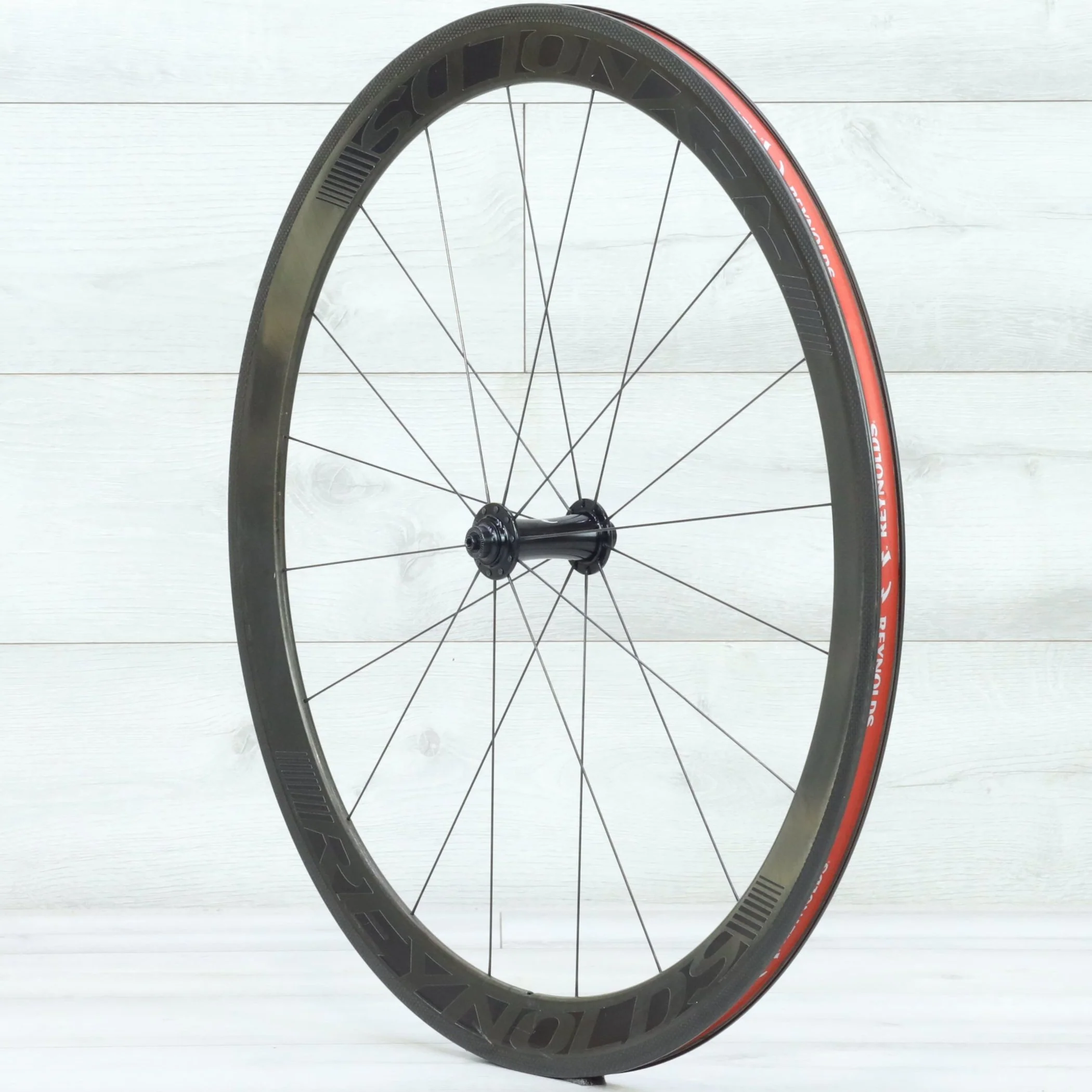 Reynolds Assault Carbon Clincher Shimano 11 Speed HG Rim Brake Road Bike Wheelset - Image 7