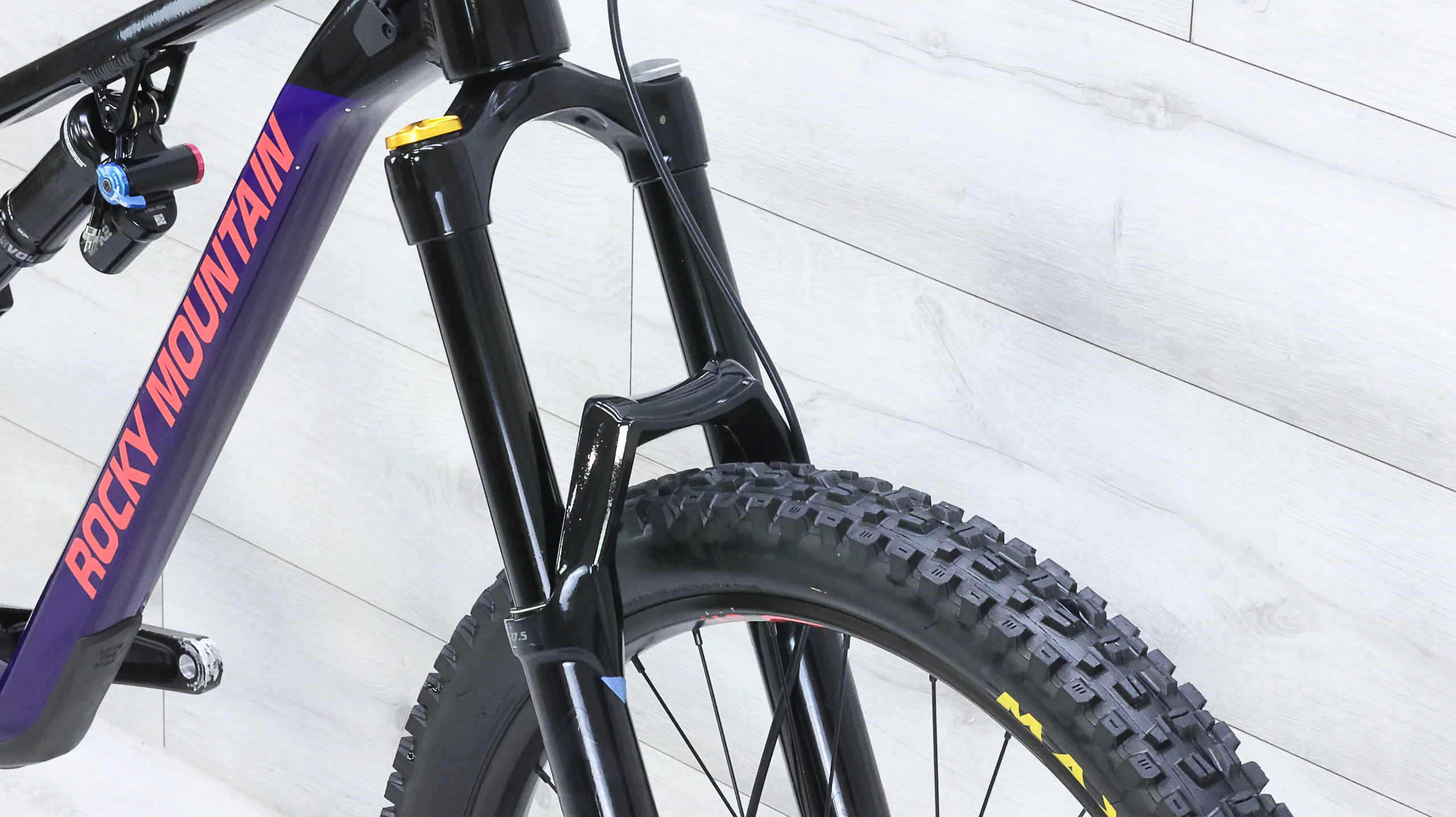 Rocky Mountain Altitude Alloy 30 Mountain Bike - 2021, Medium - Image 8