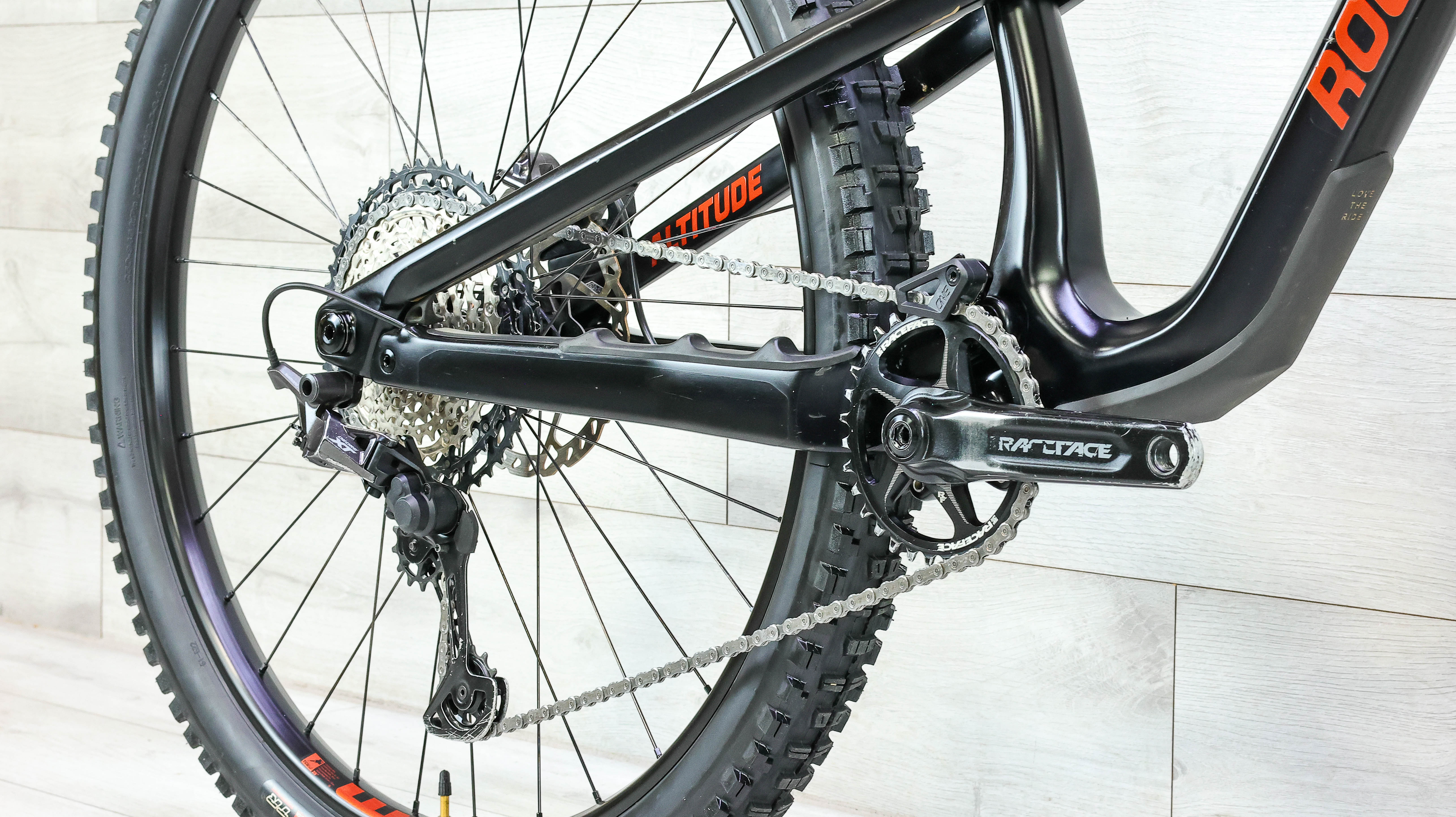 Rocky Mountain Altitude Carbon 50 29" Mountain Bike - 2021, Medium - Image 6