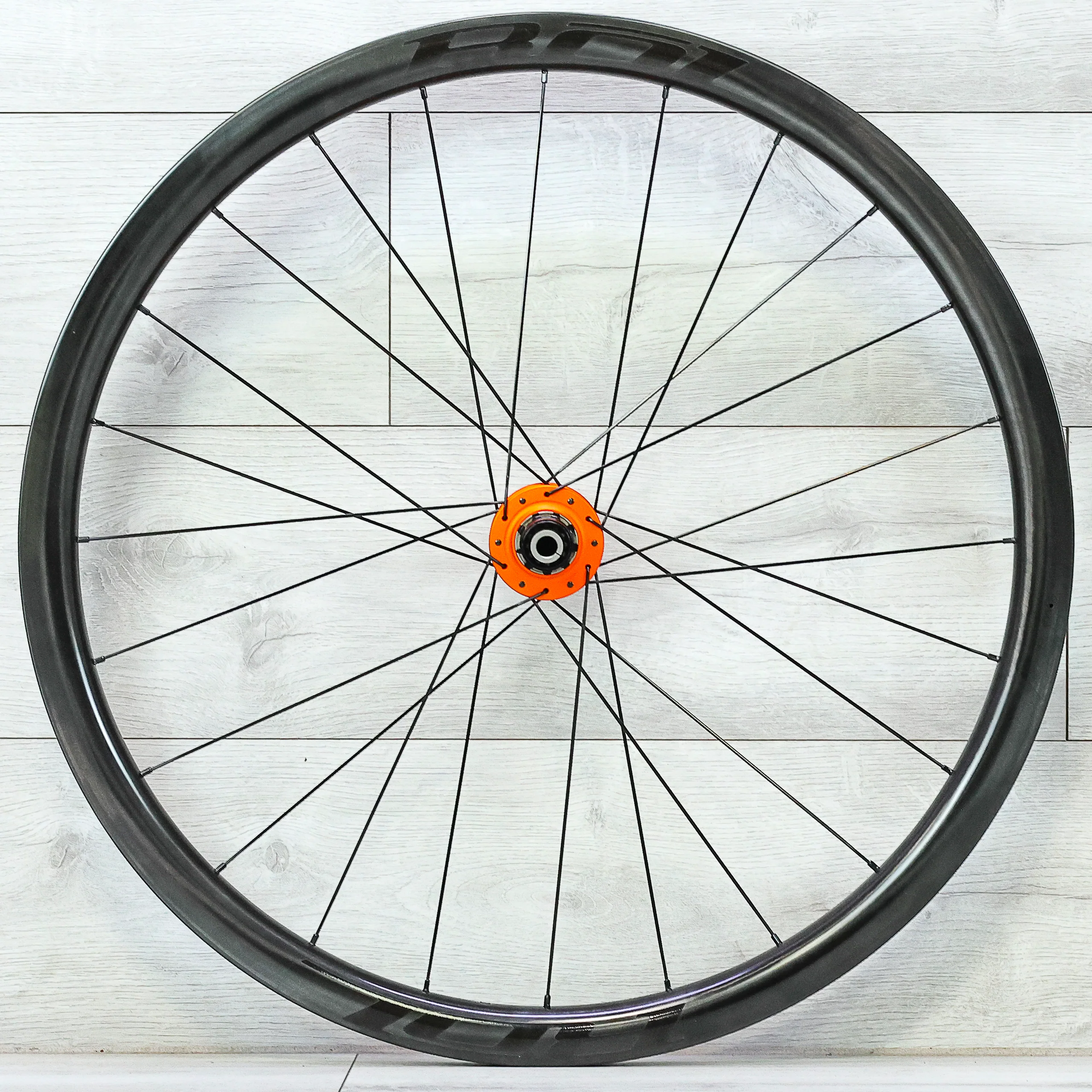 ROL GP45 Carbon Wheelset - 700c, Tubeless, Center Lock, XD Driver - Image 2
