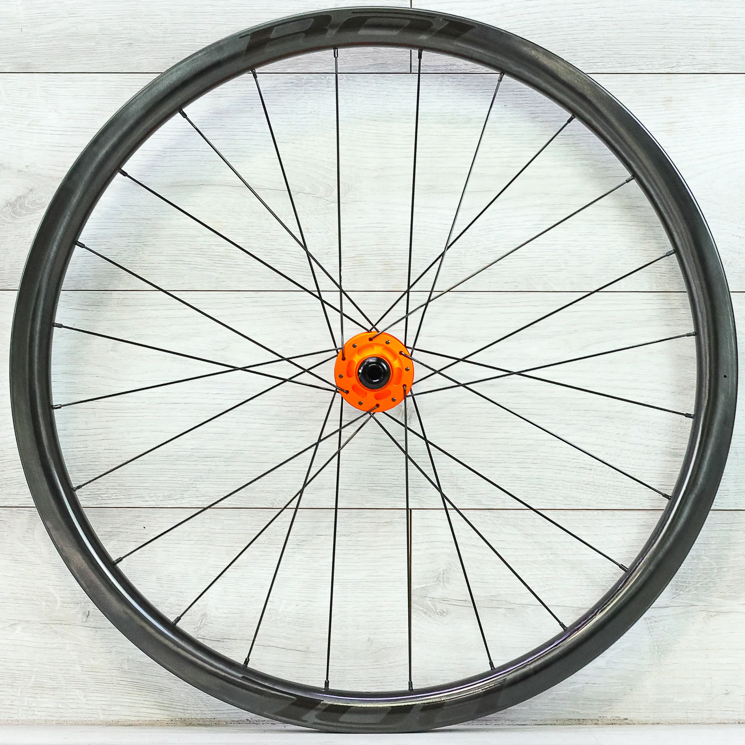 ROL GP45 Carbon Wheelset - 700c, Tubeless, Center Lock, XD Driver - Image 3
