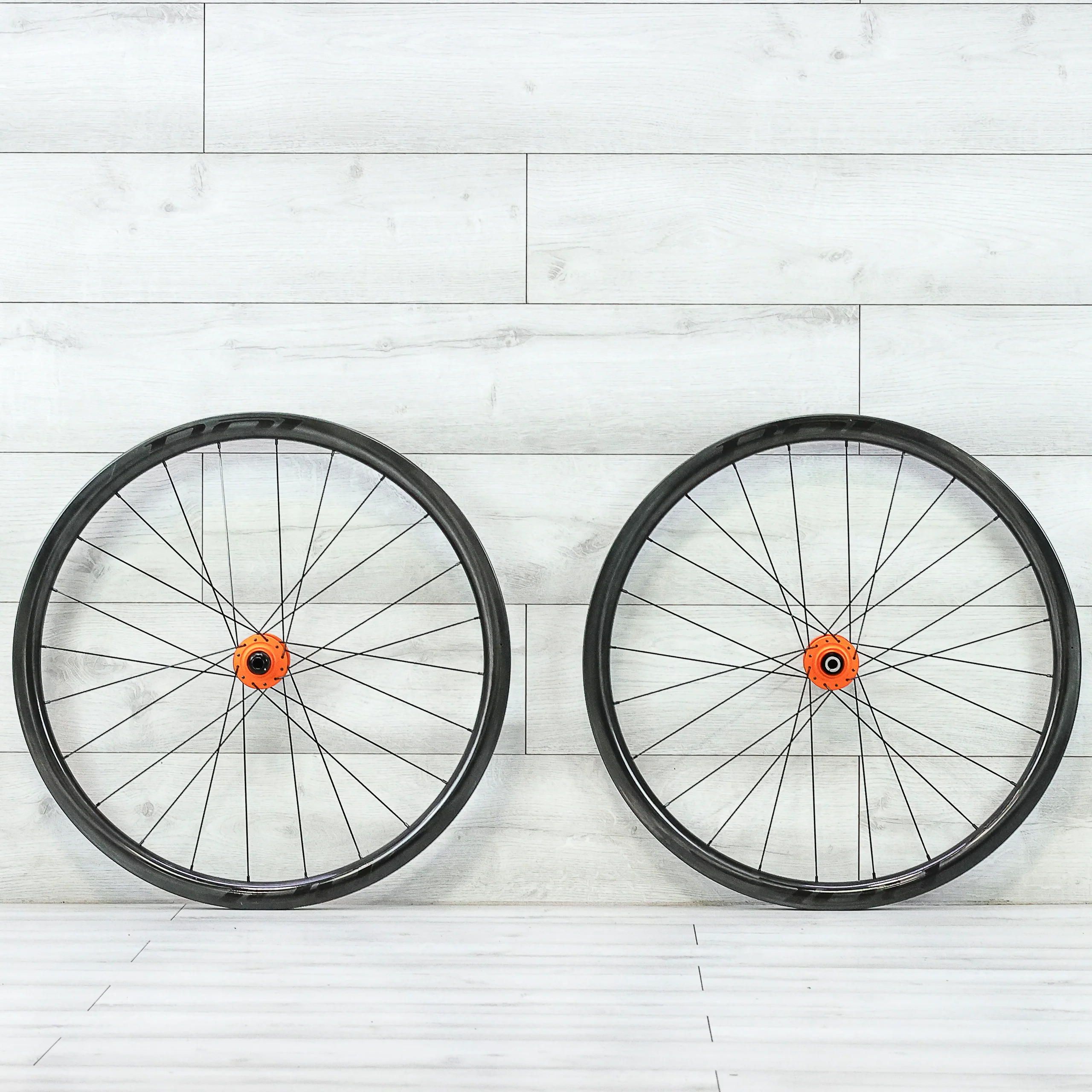 ROL GP45 Carbon Wheelset - 700c, Tubeless, Center Lock, XD Driver - Image 6