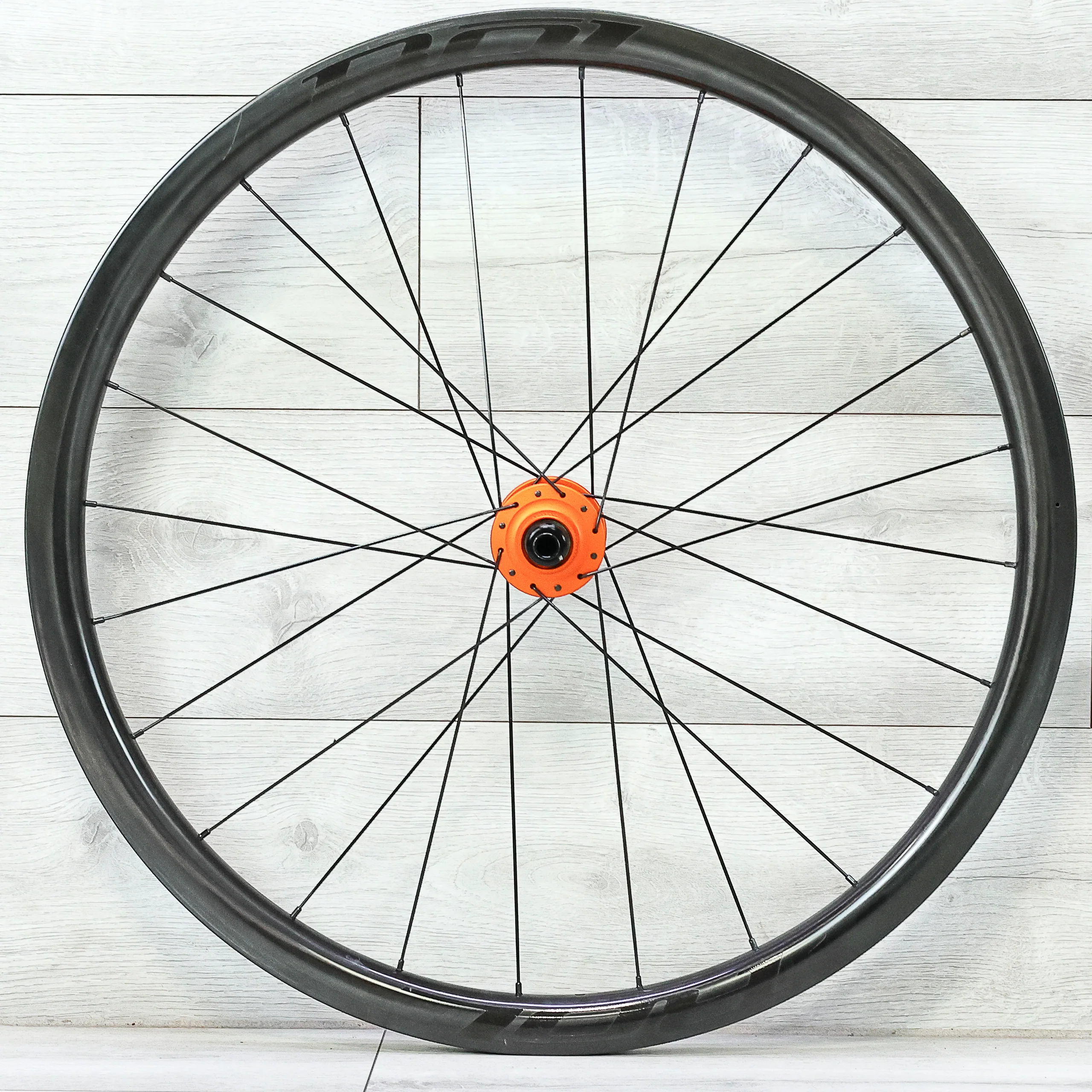 ROL GP45 Carbon Wheelset - 700c, Tubeless, Center Lock, XD Driver - Image 7
