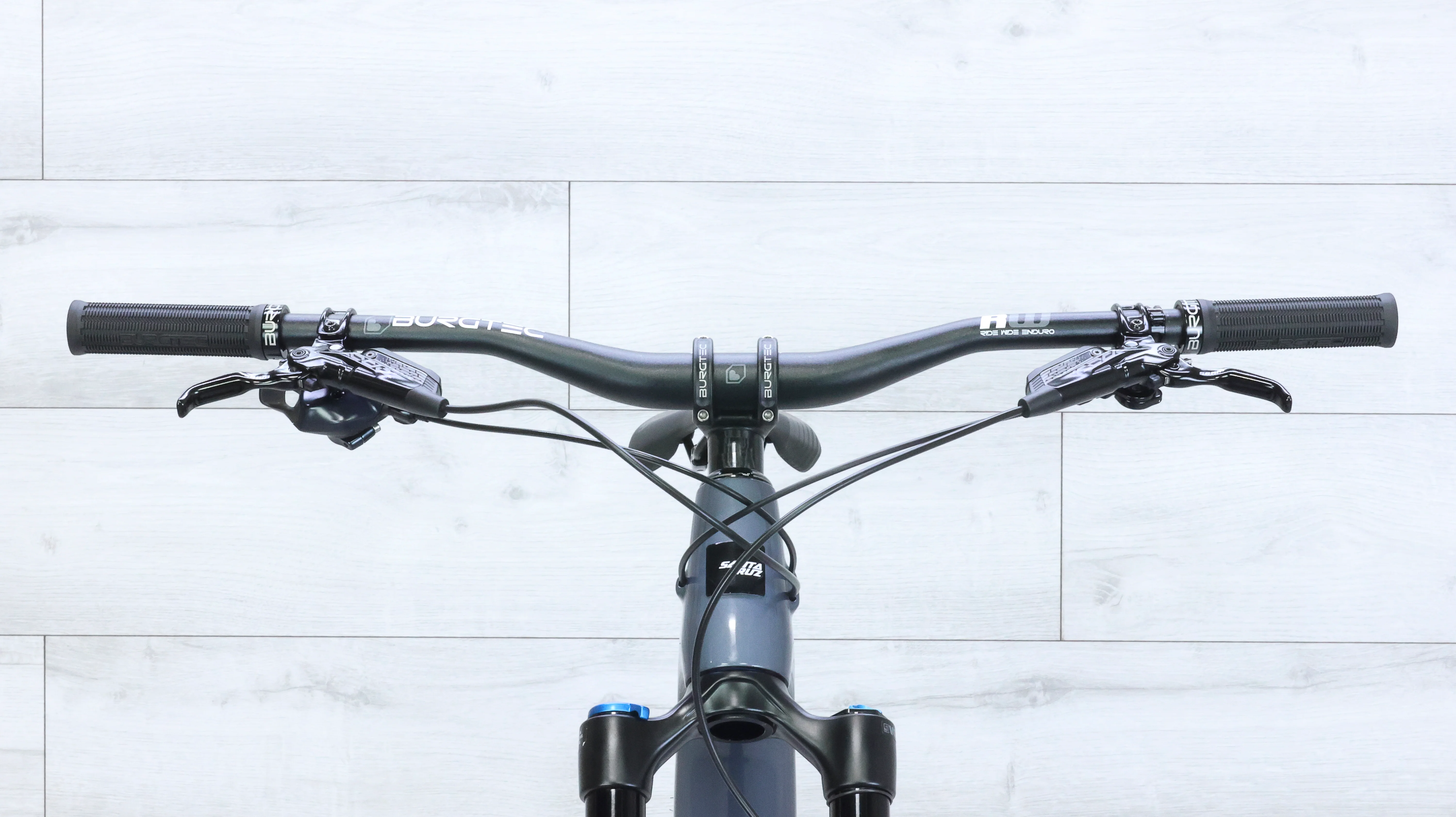 Santa Cruz Hightower S Carbon C Mountain Bike - 2024, Large - Image 12
