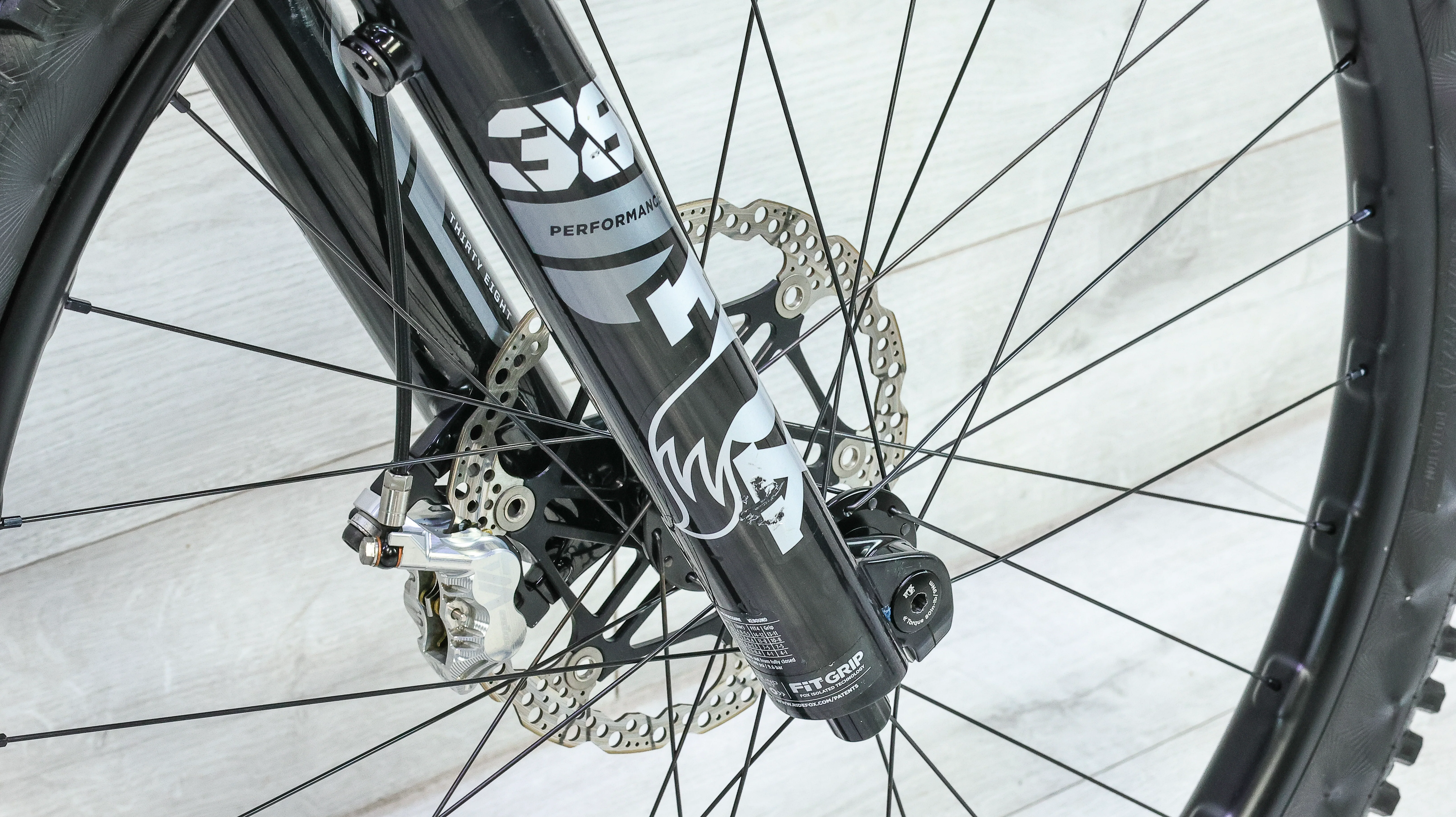 Santa Cruz Megatower S Carbon C Reserve Mountain Bike - 2024, Medium - Image 19