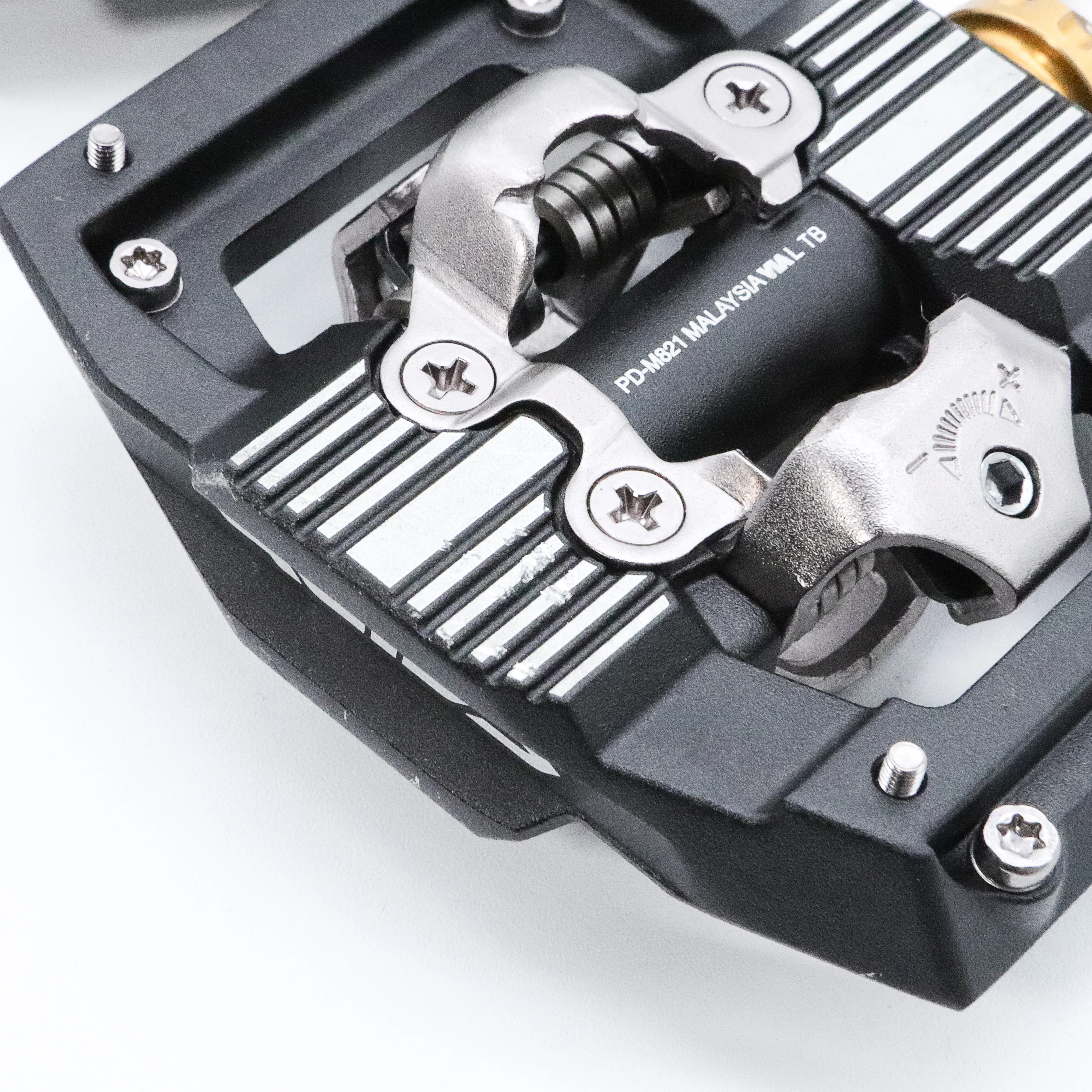 Shimano Saint PD-M821 Clipless MTB Bike Pedals - 550g - Image 4