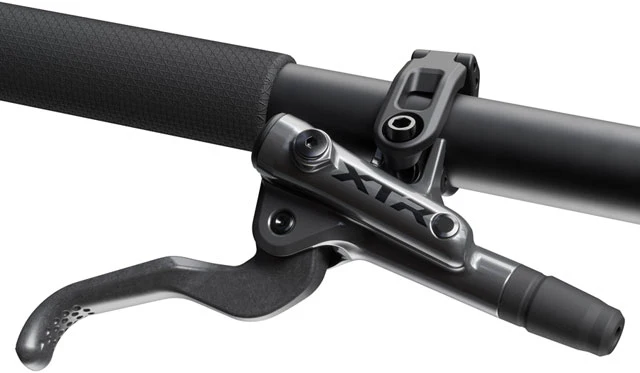 Shimano XTR M9200 XC Disc Brake and Lever - Post Mount, 2-Piston Caliper, SM-BH90-SS Hose, Metal Pads, Gray - Image 4