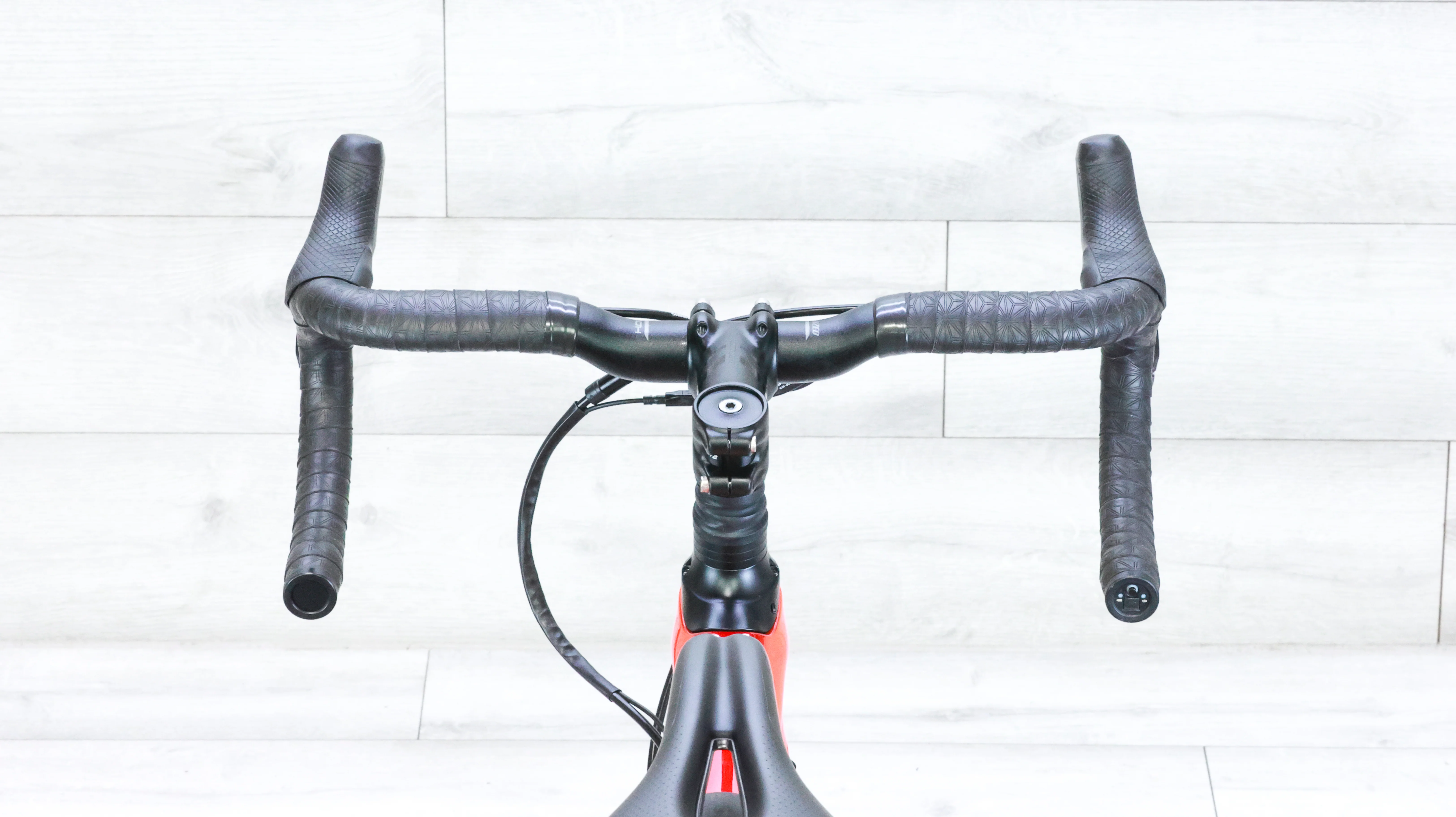 Specialized Roubaix Expert Road Bike - 2019, 56cm - Image 13