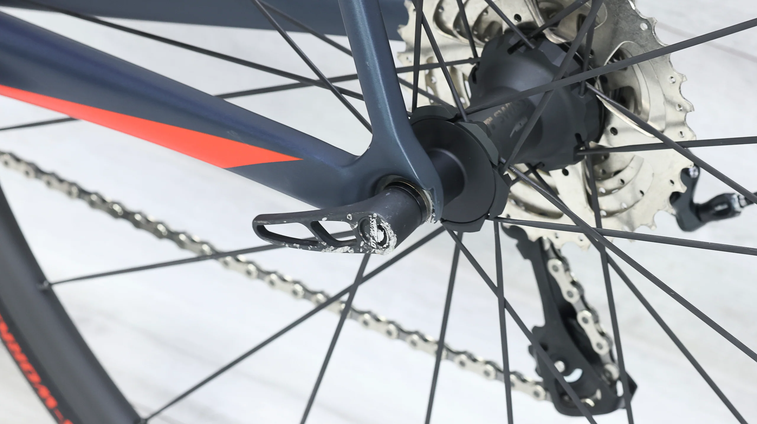 Specialized Roubaix SL4 Road Bike - 2017, 58cm - Image 16