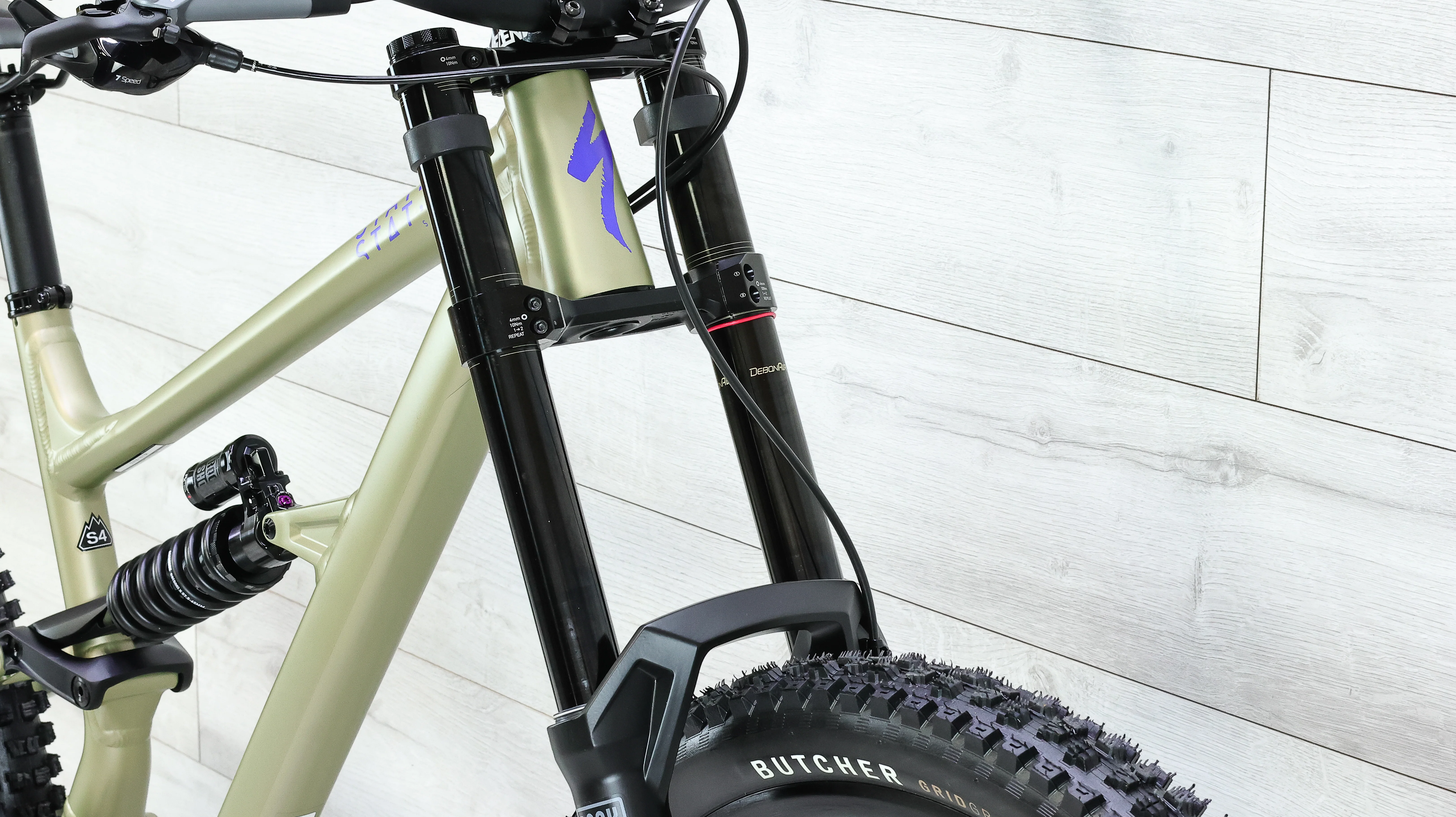 Specialized Status 2 170 DH Mountain Bike - 2024, Large (S4) - Image 8