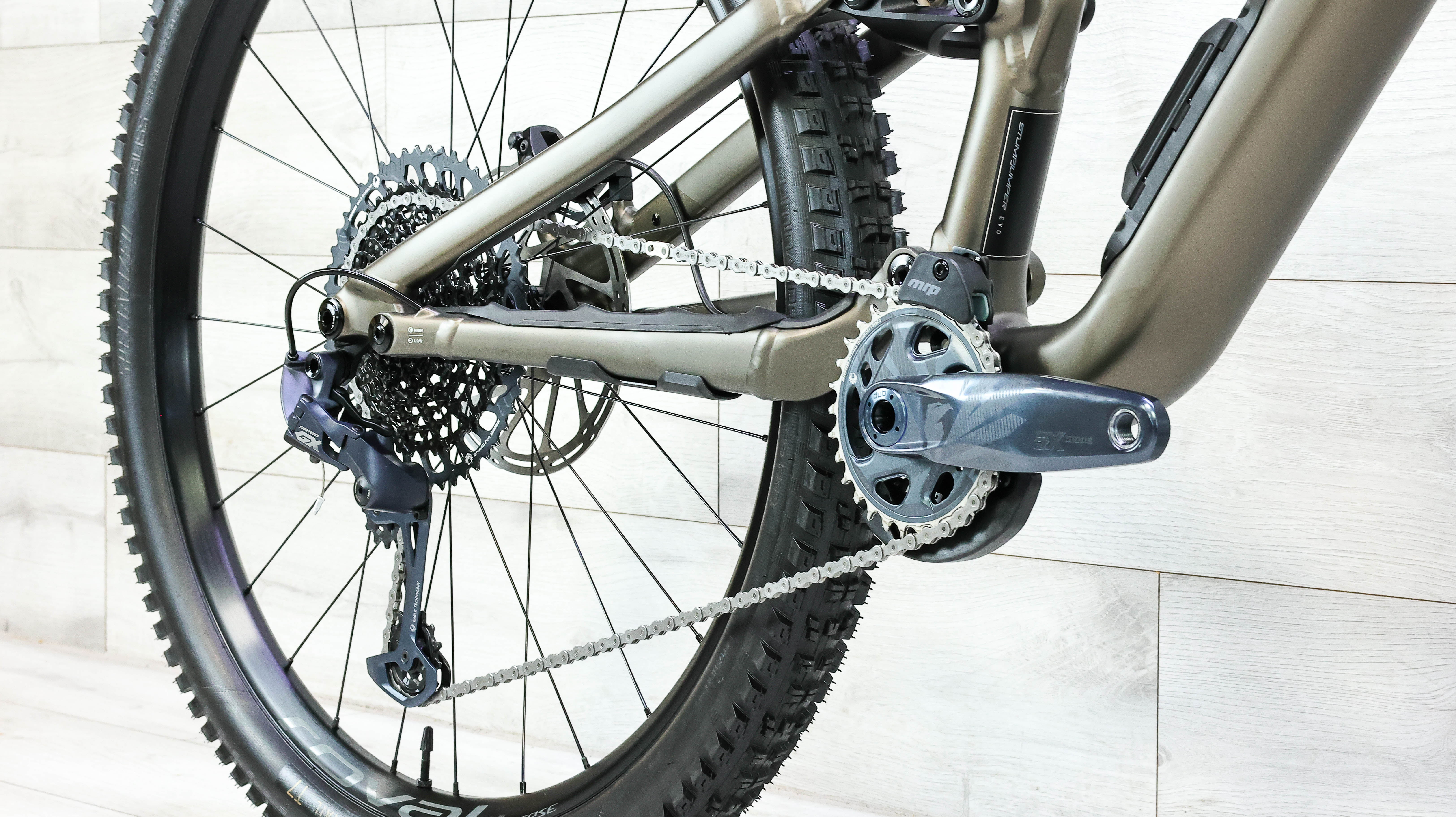 Specialized Stumpjumper EVO Elite Alloy Mountain Bike - 2022, X-Large (S5) - Image 6