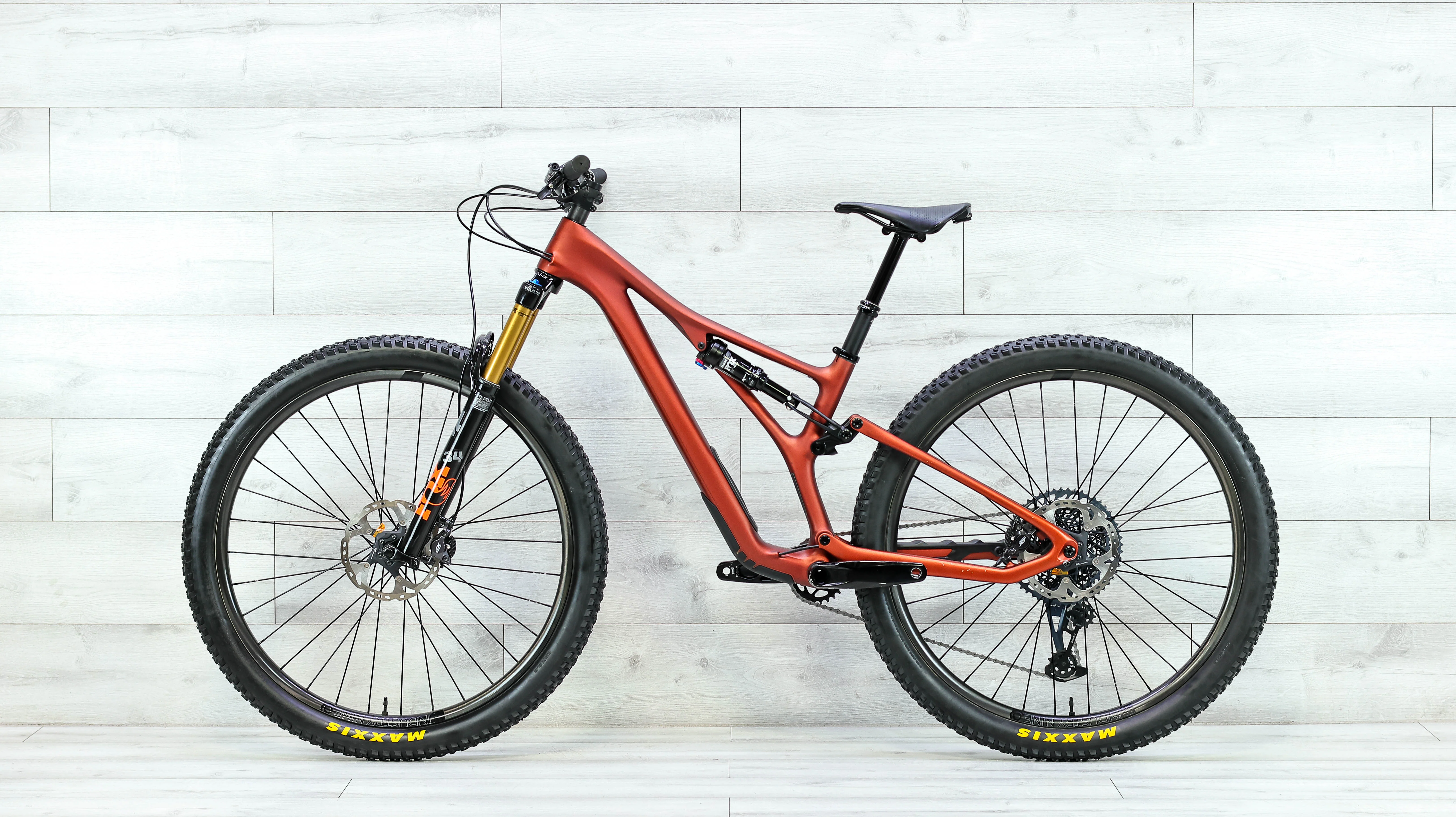 Specialized Stumpjumper Mountain Bike - 2022, Small (S2) - Image 2