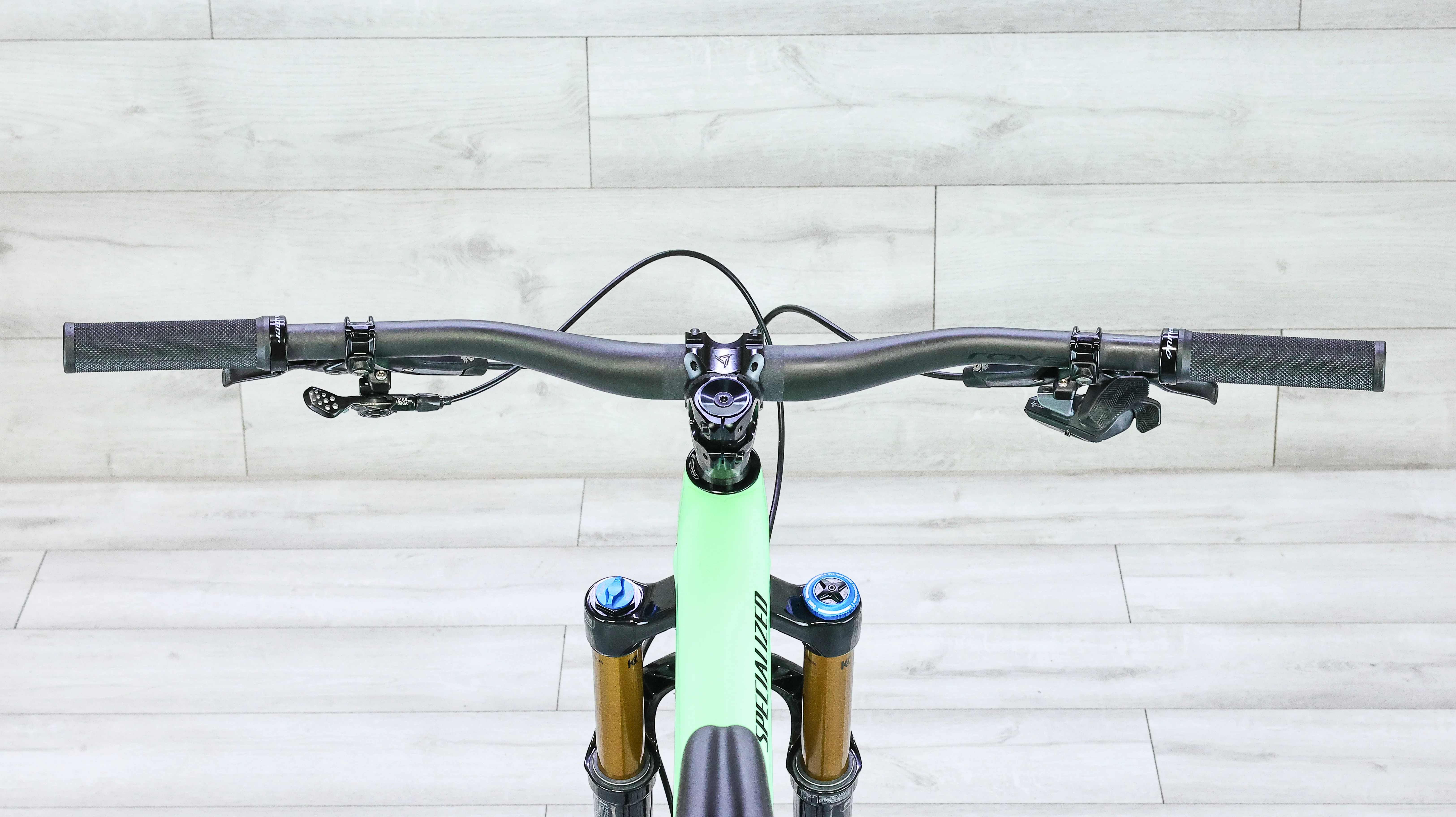 Specialized Stumpjumper Pro Mountain Bike - 2022, Large (S4) - Image 13