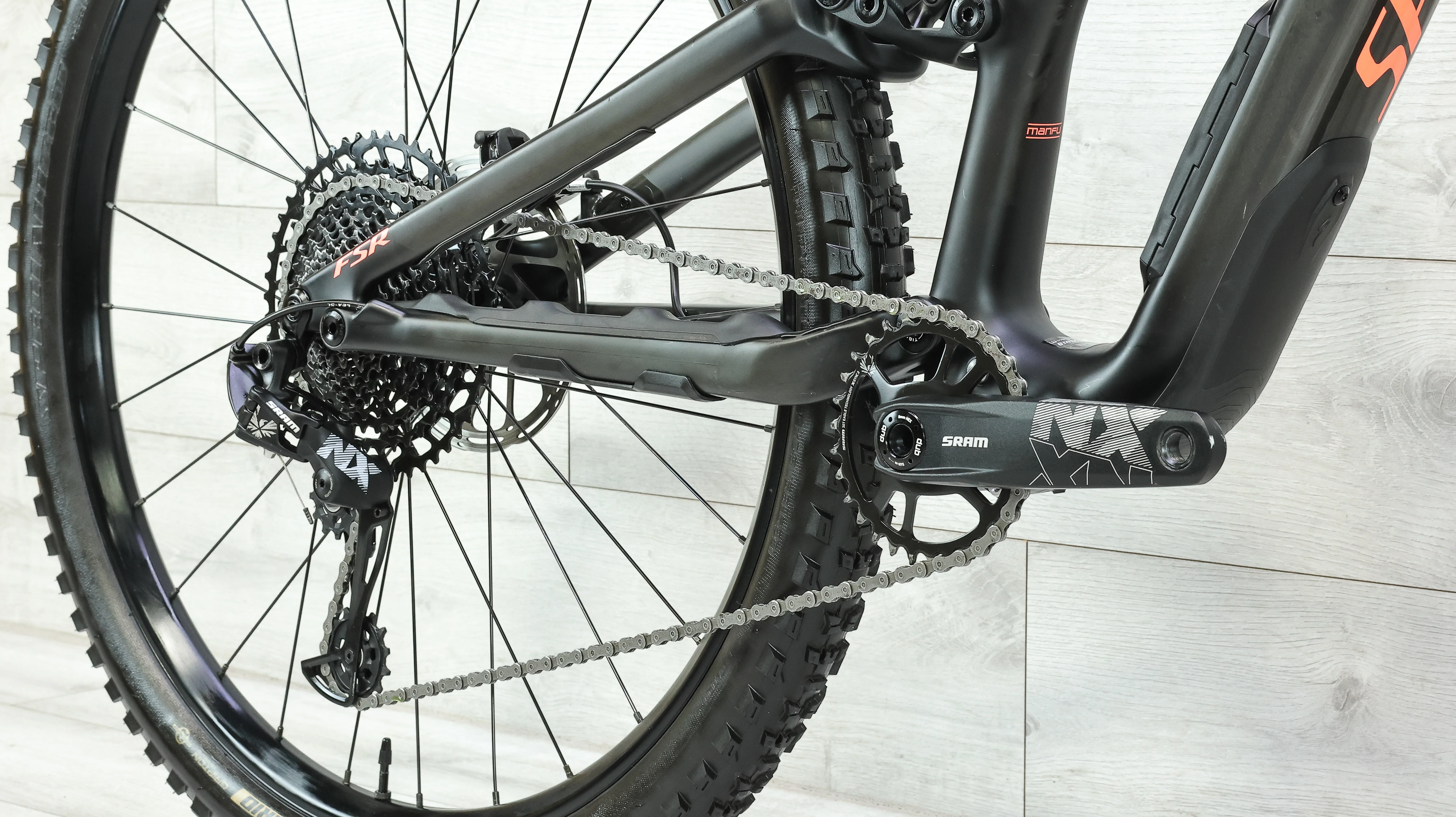 Specialized Stumpjumper ST Comp Carbon 29 Mountain Bike - 2019, Small - Image 6