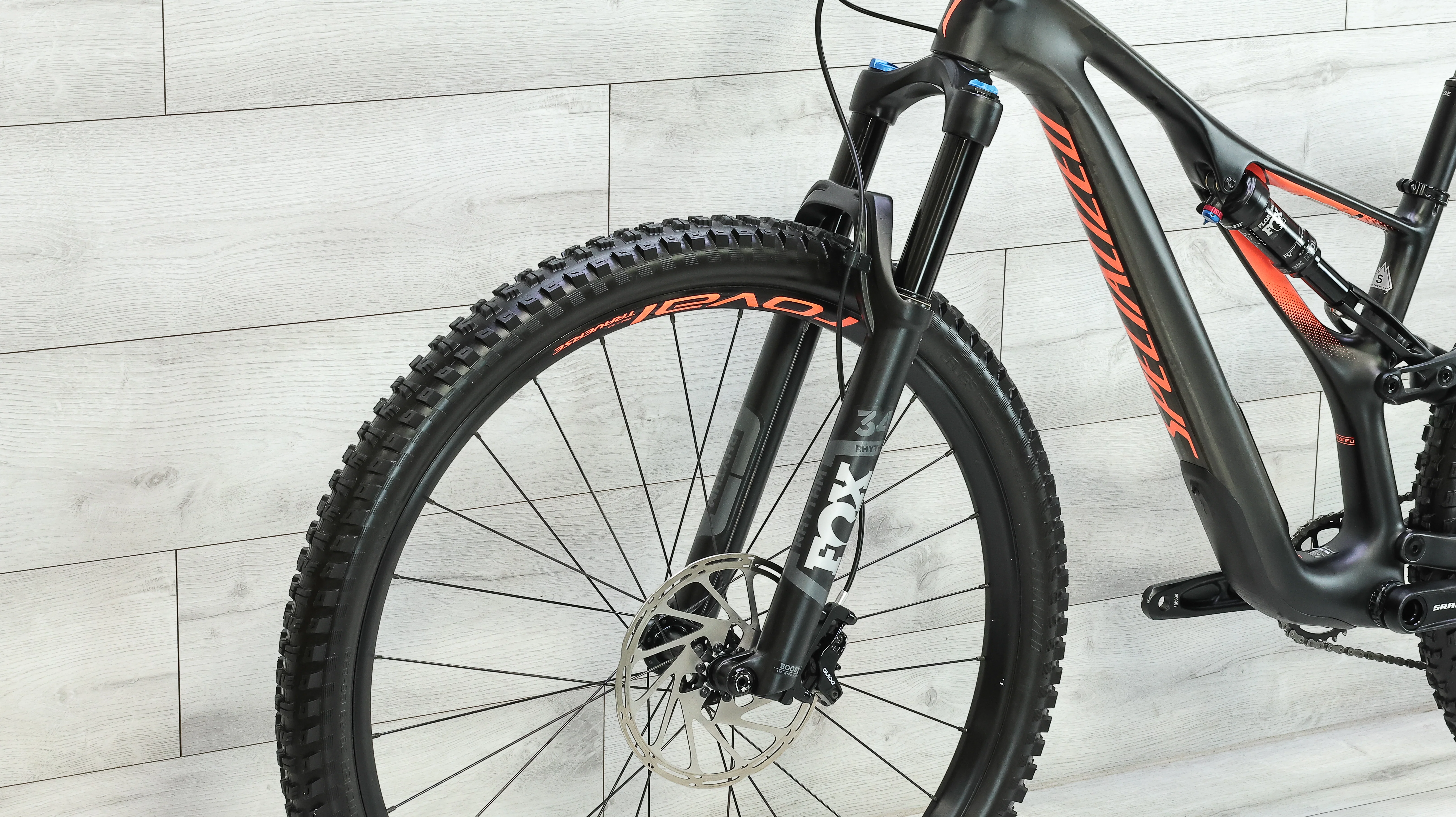 Specialized Stumpjumper ST Comp Carbon 29 Mountain Bike - 2019, Small - Image 9