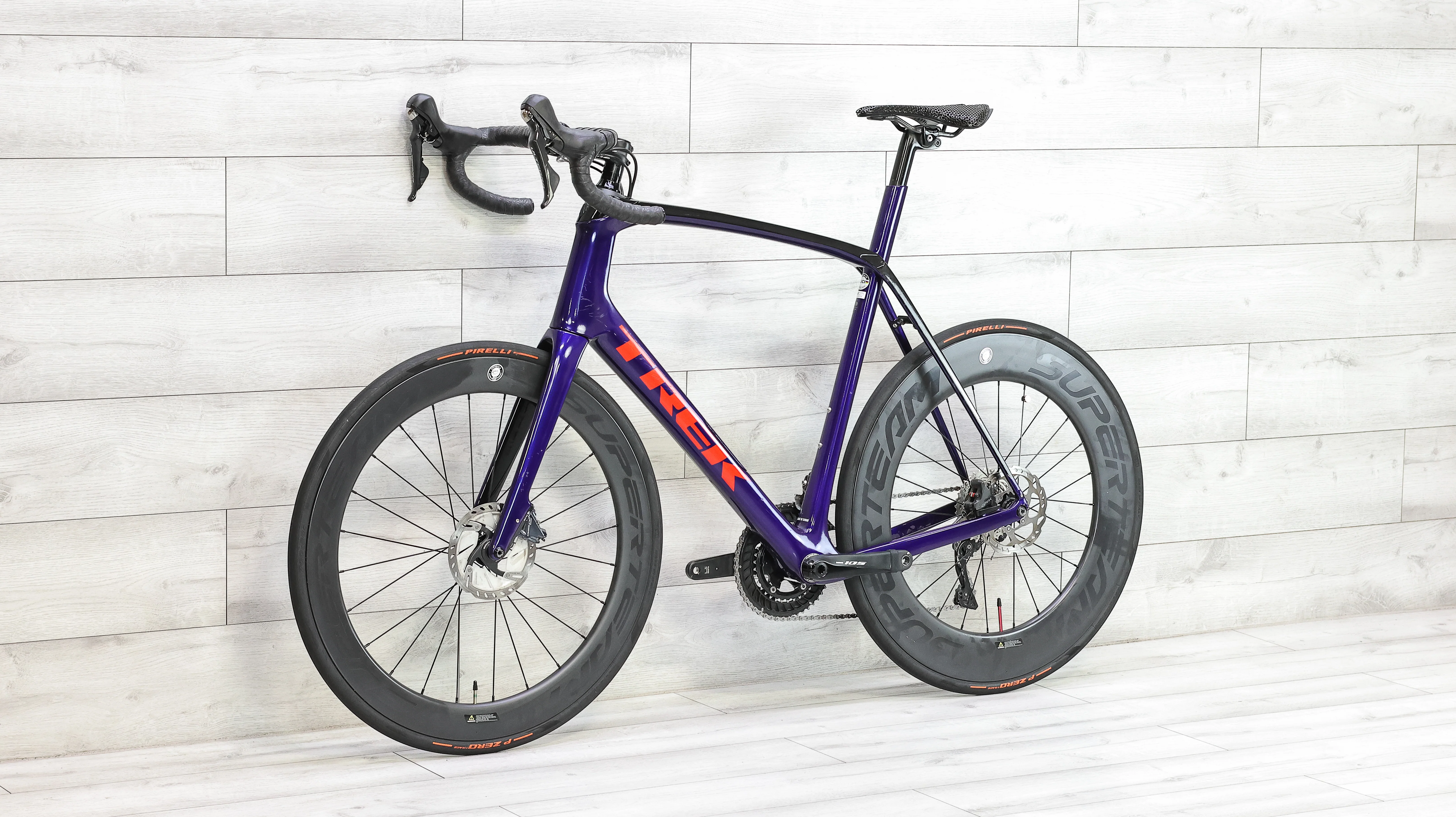 Trek Domane SL 6 Disc Road Bike - 2021, 62cm - Image 4