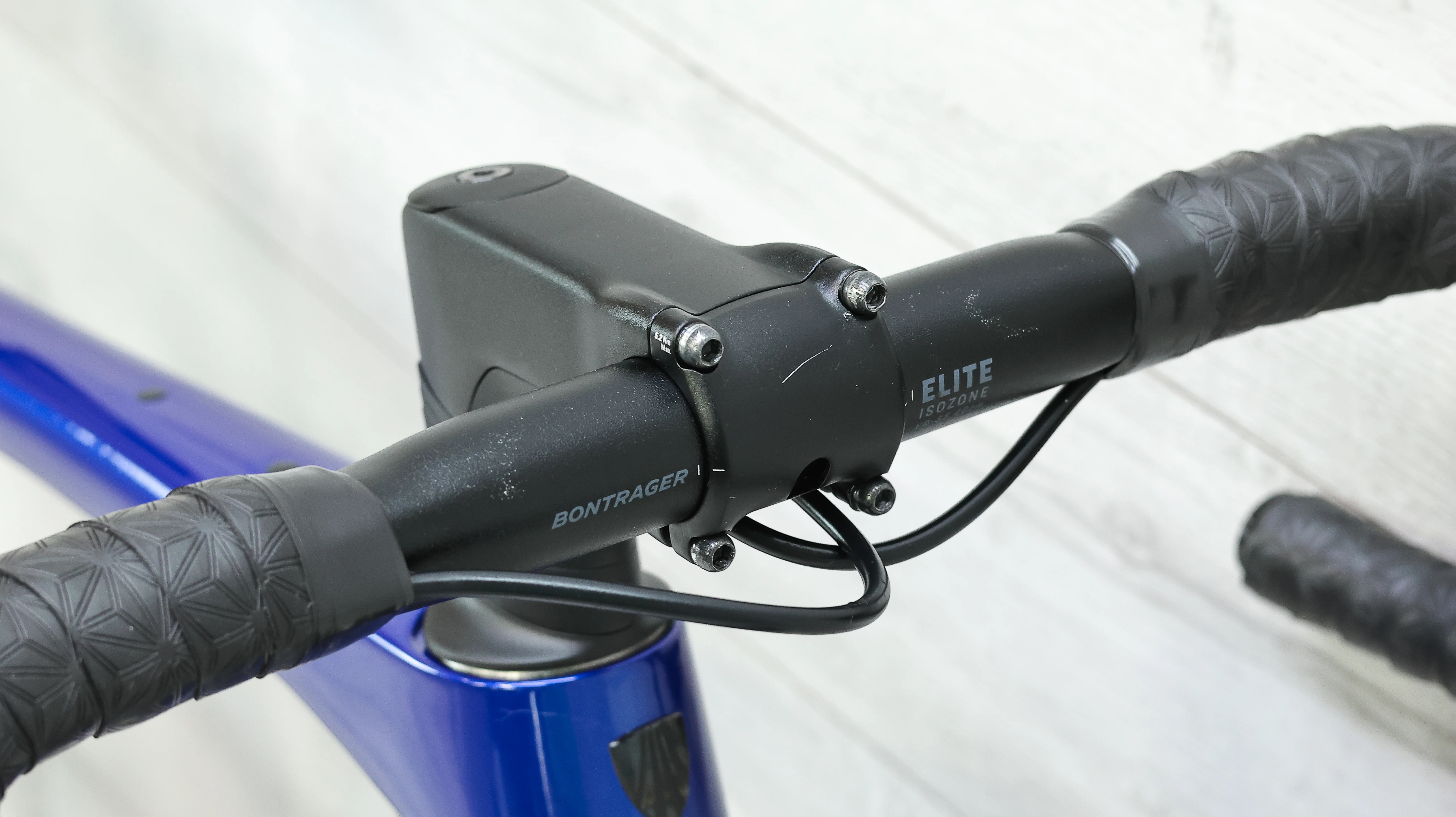 Trek Domane SL 6 Gen 4 Road Bike - 2024, 52cm - Image 15