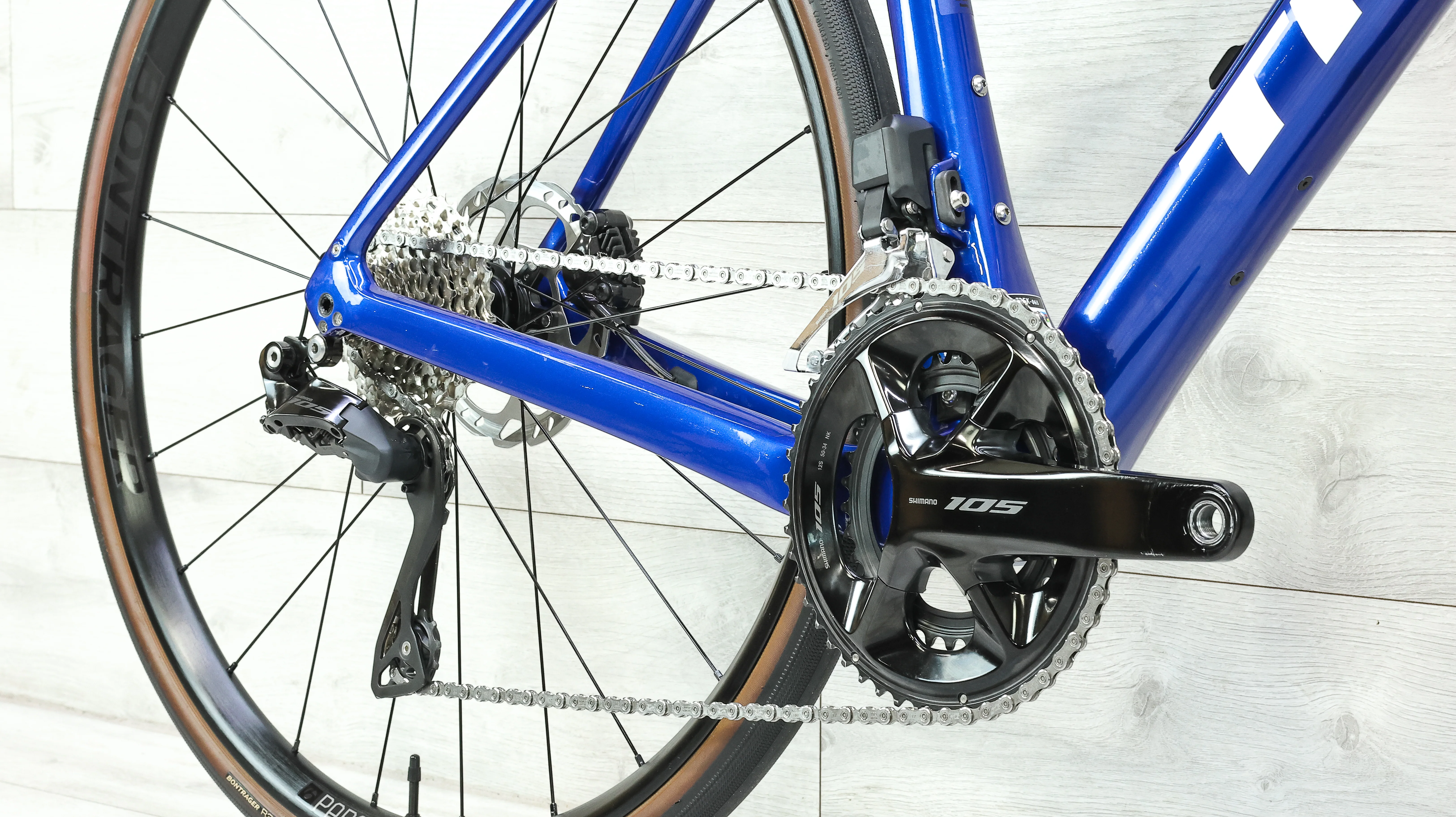 Trek Domane SL 6 Gen 4 Road Bike - 2024, 52cm - Image 6