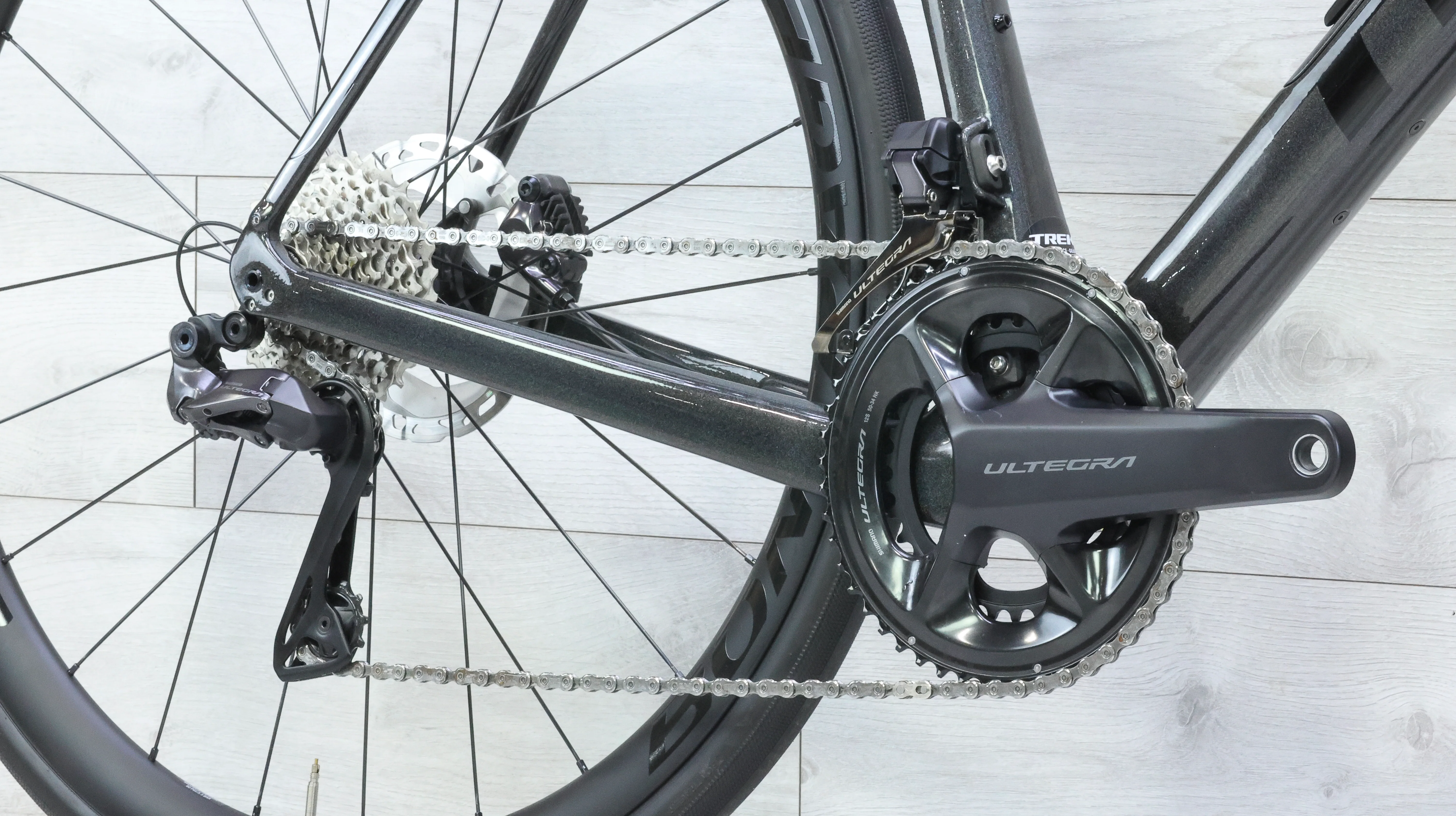 Trek Domane SL 7 Road Bike - 60cm, 2022 - Image 6